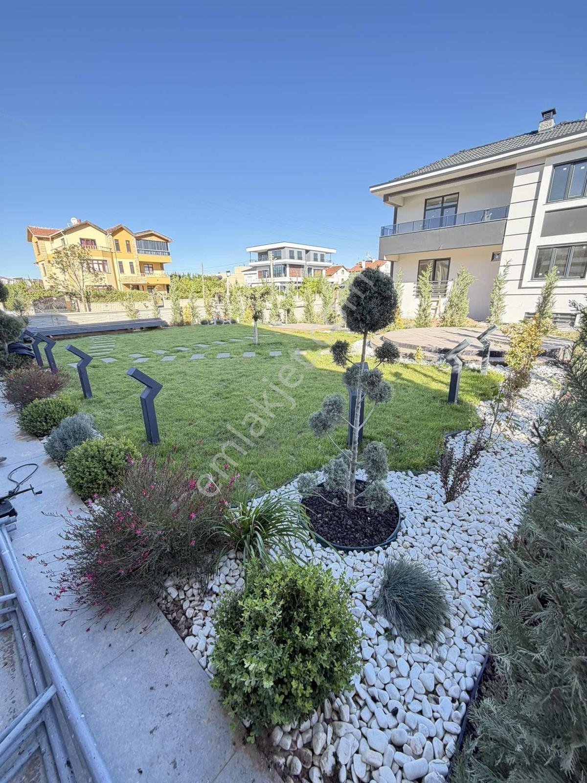Buhara Mahallesinde Site İçi Satılık Ultralüks Villa - Görsel 31