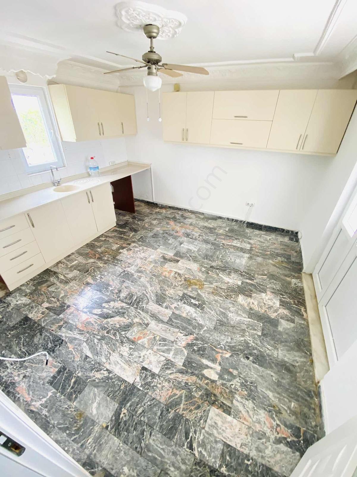 Dalaman Eska Sitesinde Deniz Manzaralı Kiralık 4+1 Villa - Görsel 12