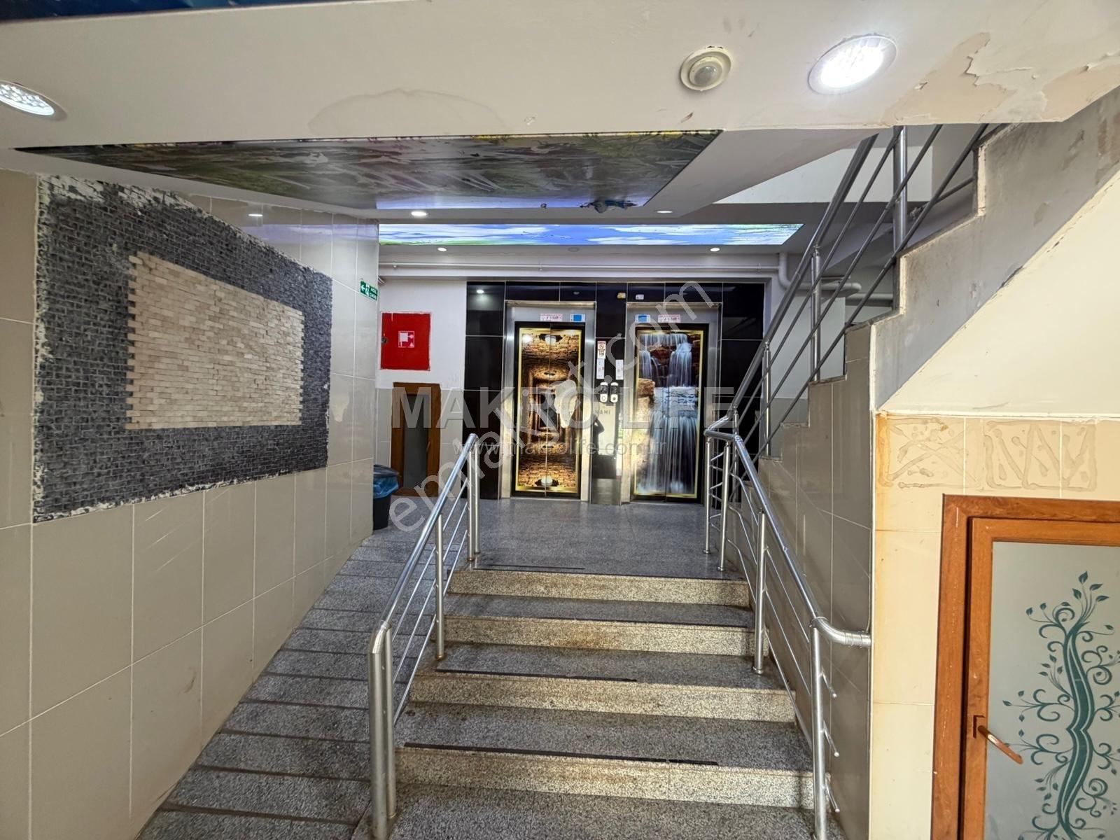 Radison Otel Arkasında 4+1 Fırsat Satılık Daire - Görsel 6
