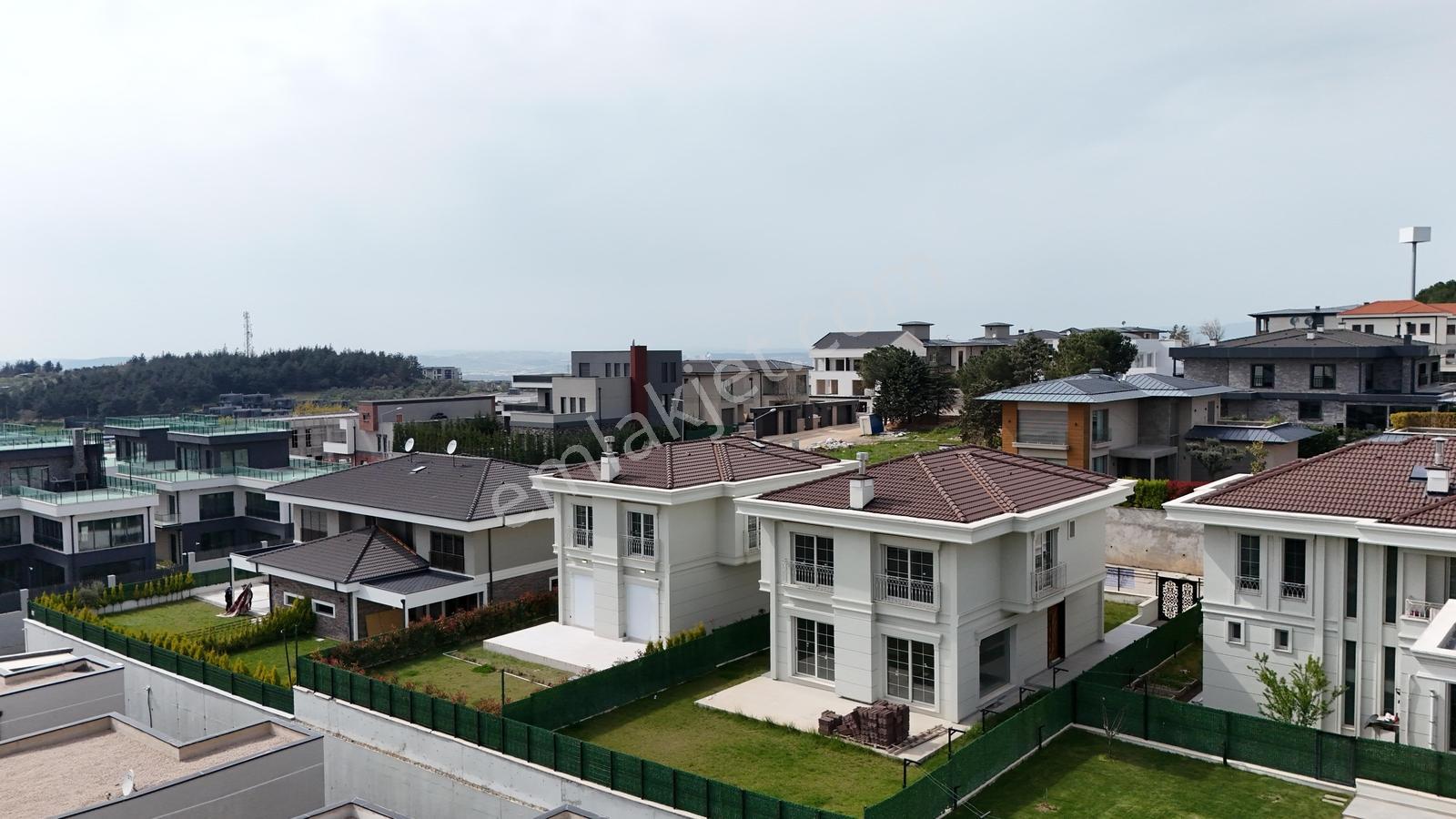 Bursa/nilüfer/gümüştepe'nin En Değerli Lokasyonunda 4+1 Villa - Görsel 10