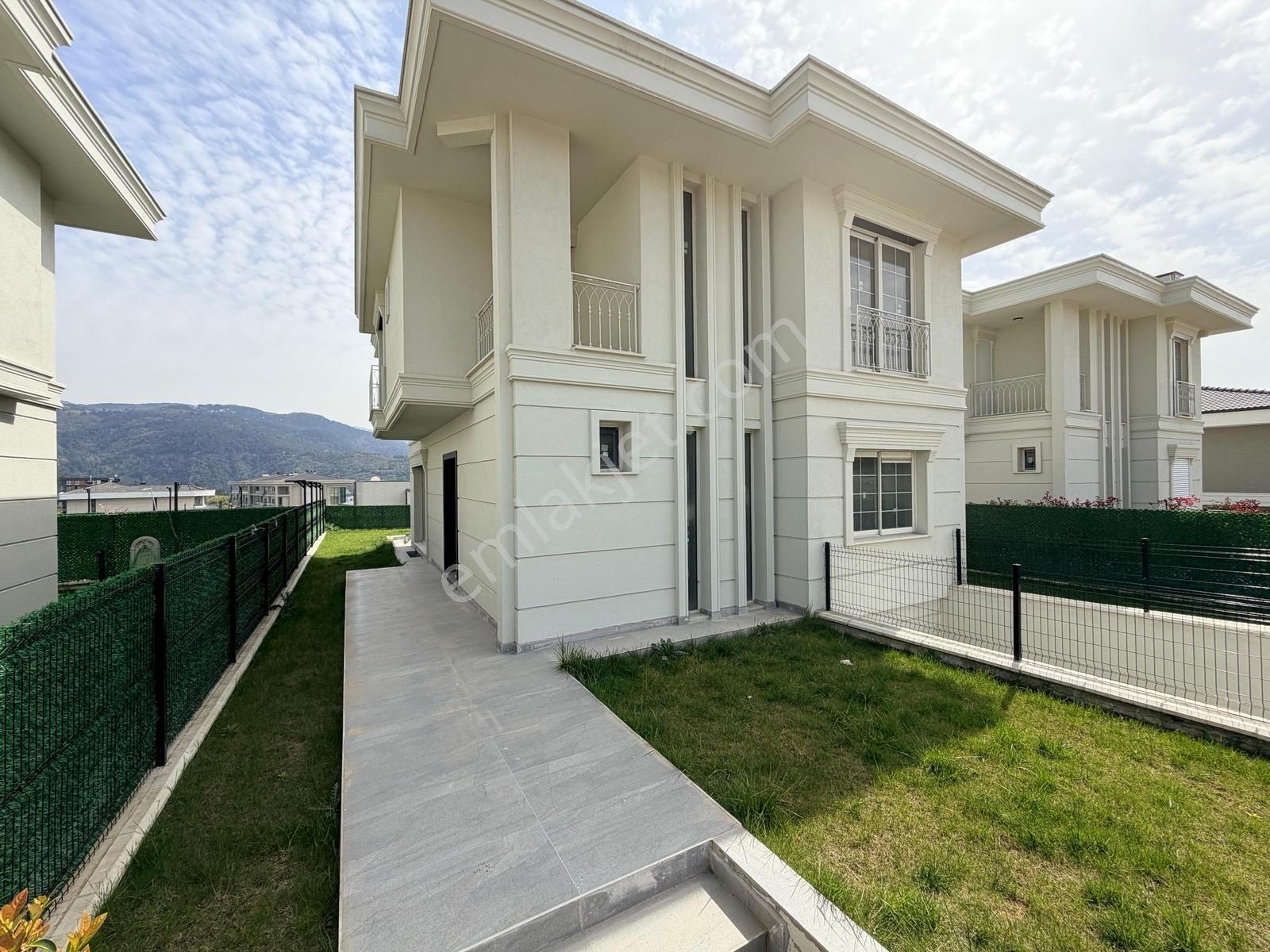 Bursa/nilüfer/gümüştepe'nin En Değerli Lokasyonunda 4+1 Villa - Görsel 21