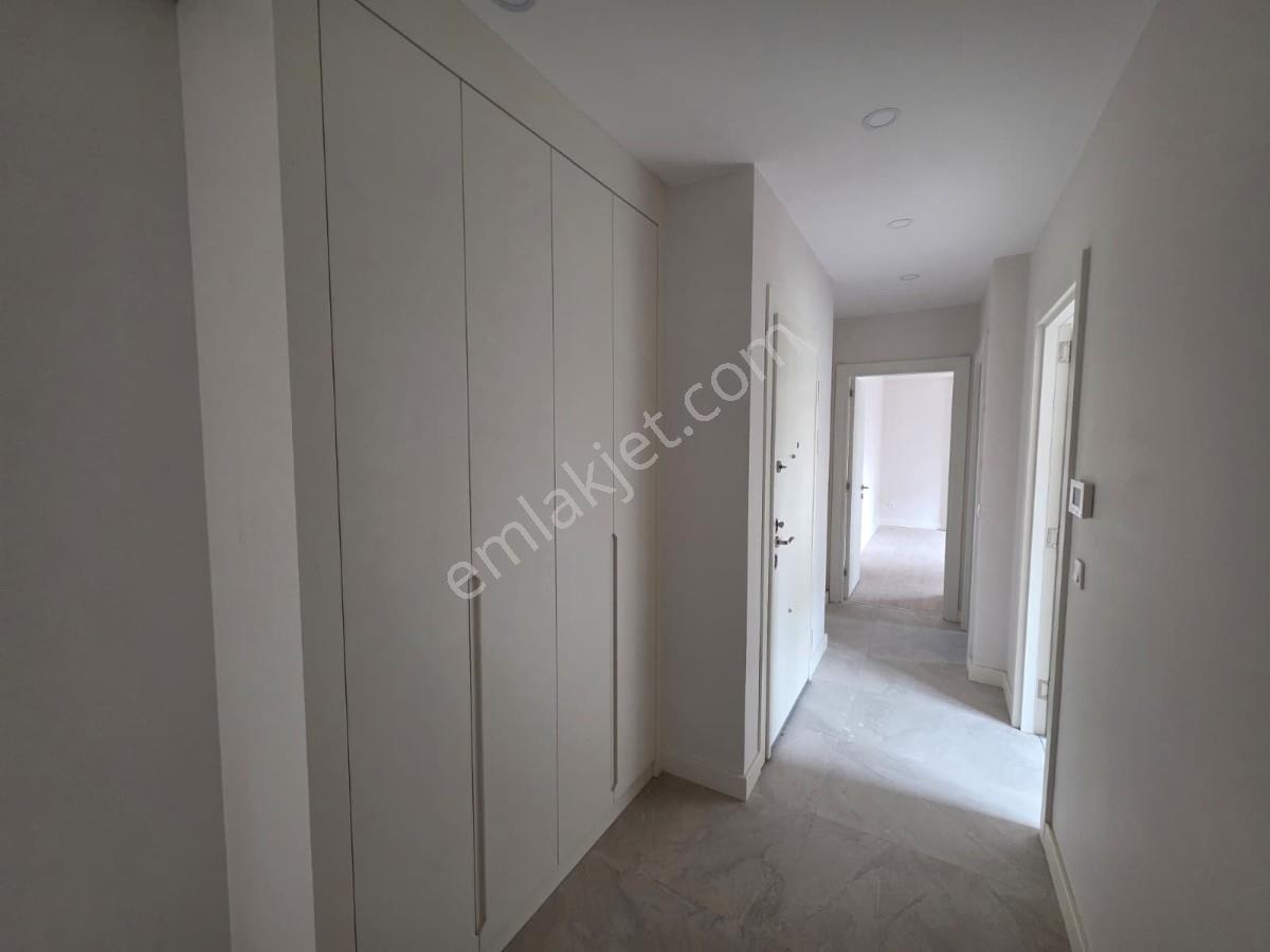 Feneryolu’nda Prestijli Yaşamın Yeni Adresinde Satılık Daire - Görsel 22