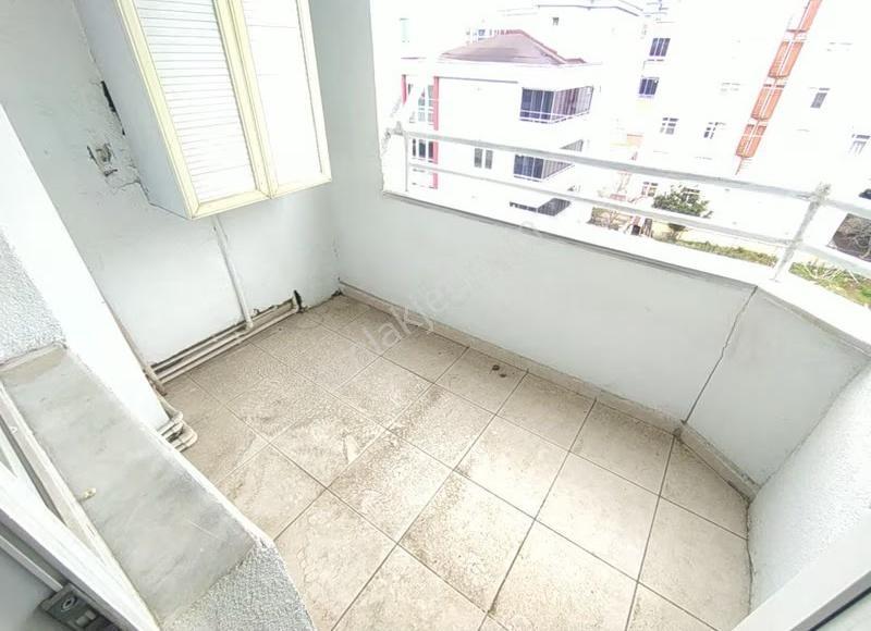 Yeni Mahalle Tramvay Durağının 50 Metre Altında 3+1 Fırsat Daire - Görsel 24