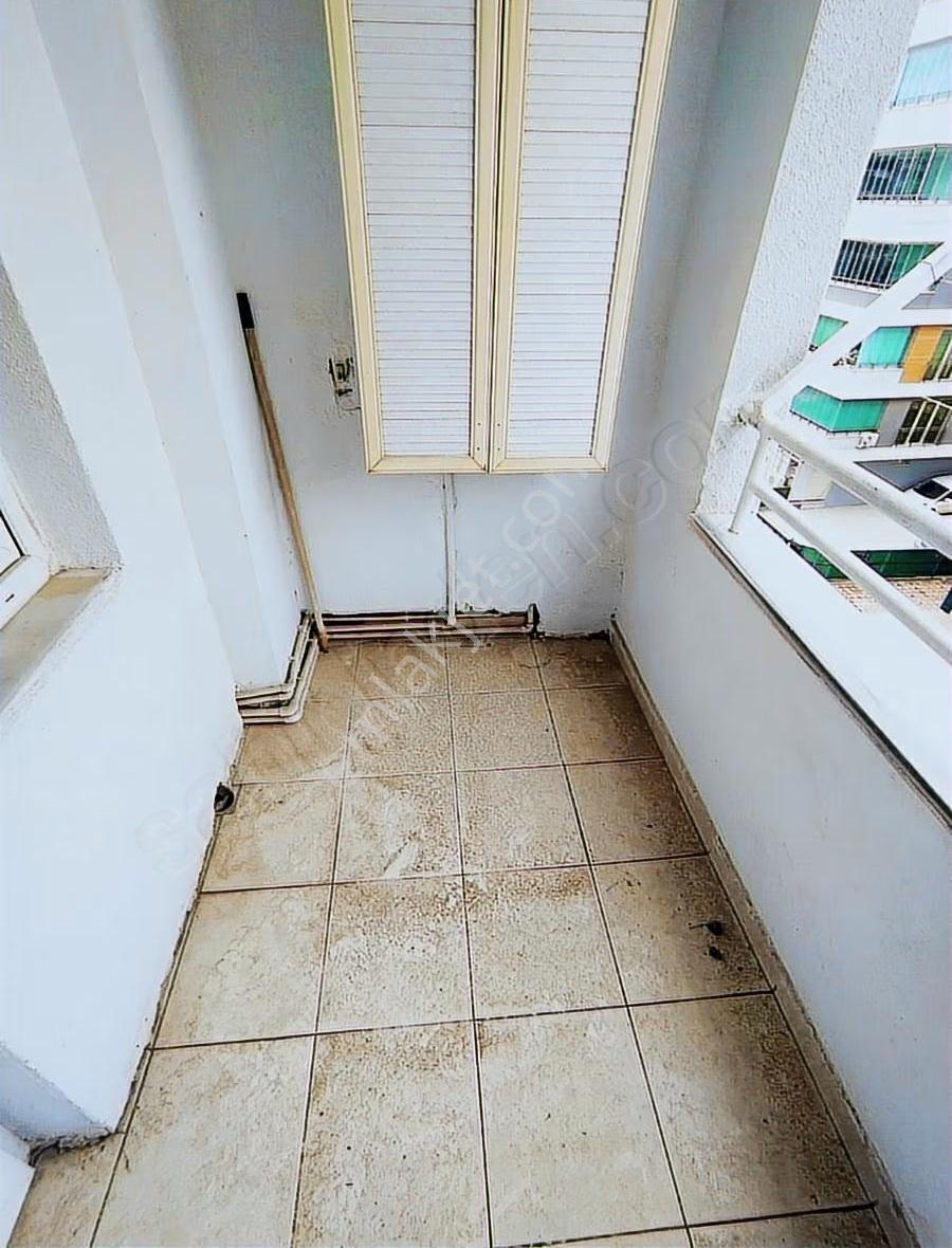 Yeni Mahalle Tramvay Durağının 50 Metre Altında 3+1 Fırsat Daire - Görsel 19