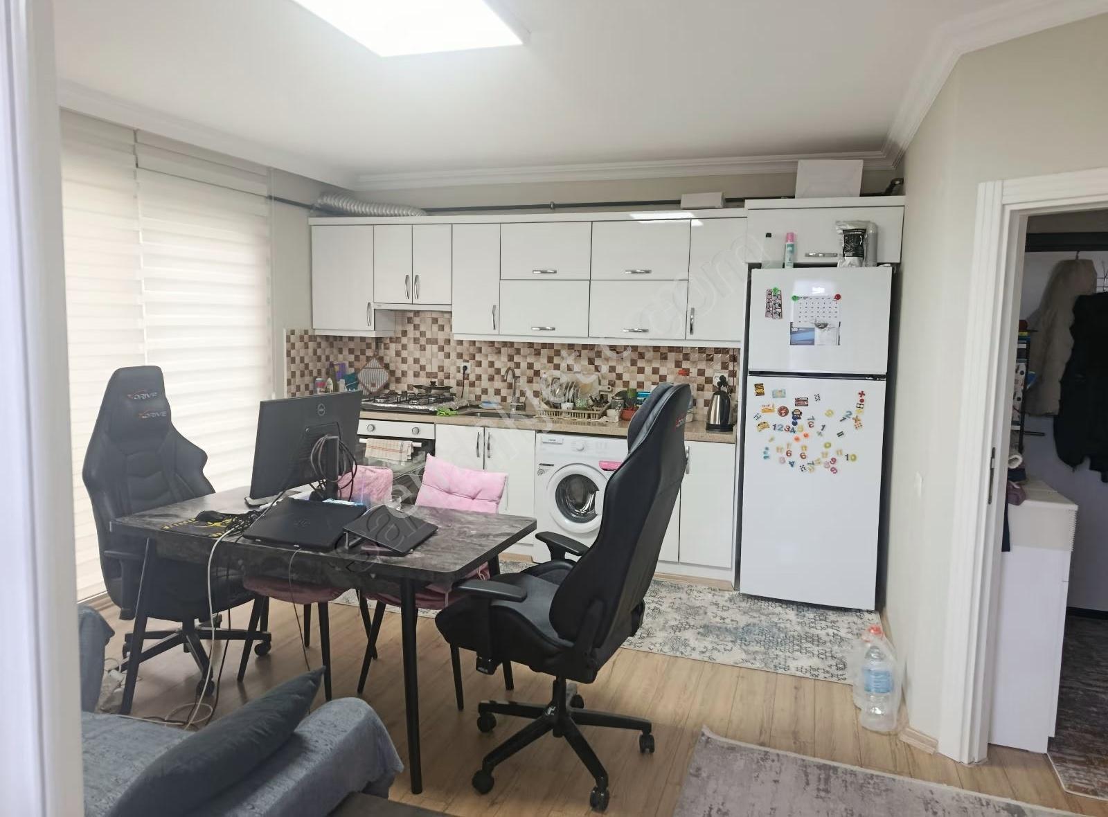 Tramvay Altında Sınırsız Kredili Deniz Manzaralı Eşyalı Daire - Görsel 9