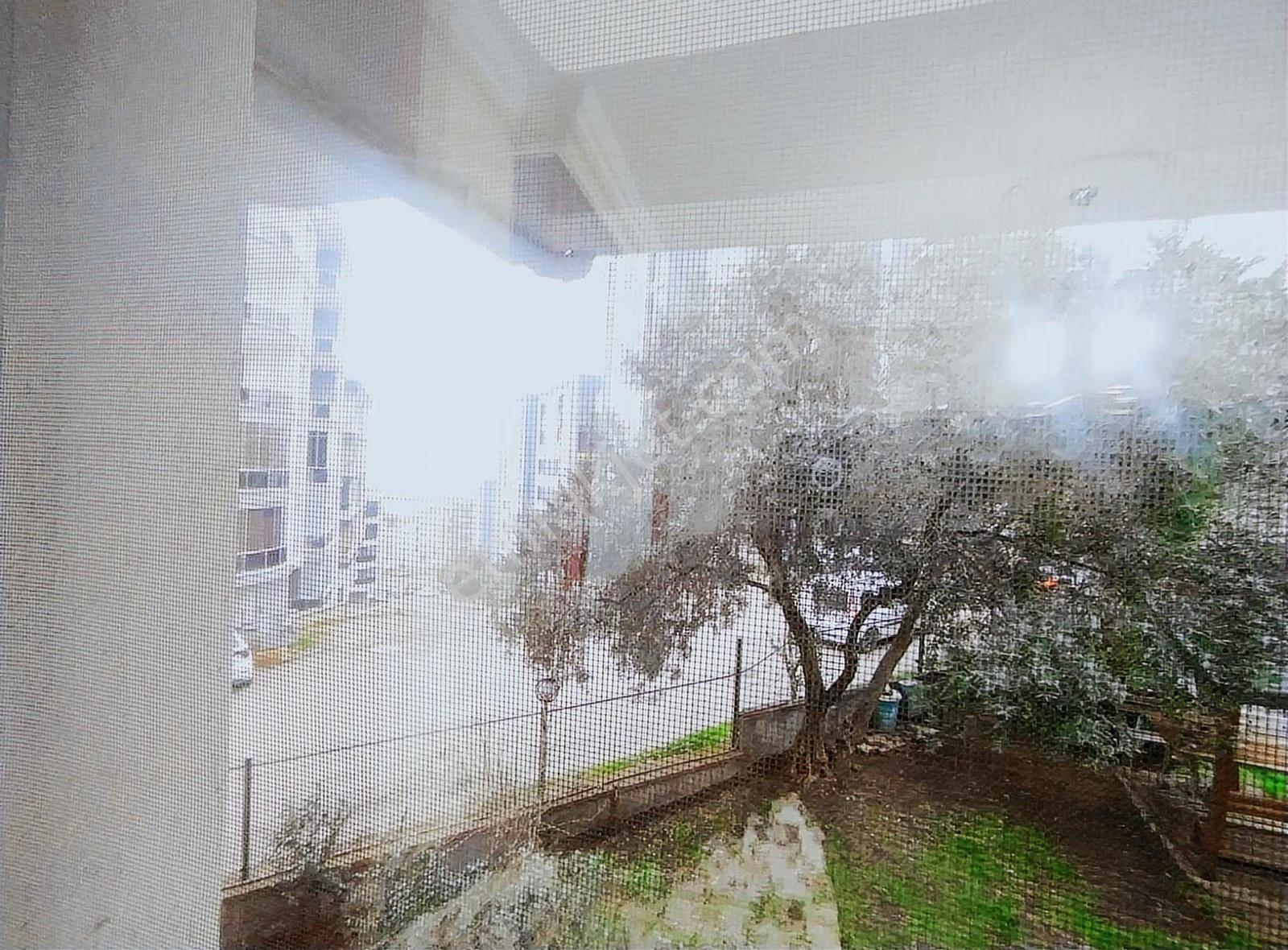 Pelitköy Tramvay Durağına 2 Dk Deniz Manzaralı Fırsat 3+1 Daire
