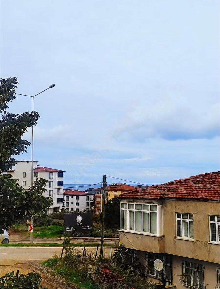Toplu Konuta Cephe Ulaşım Ulaşım Sorunu Olmayan 1+1 Daire