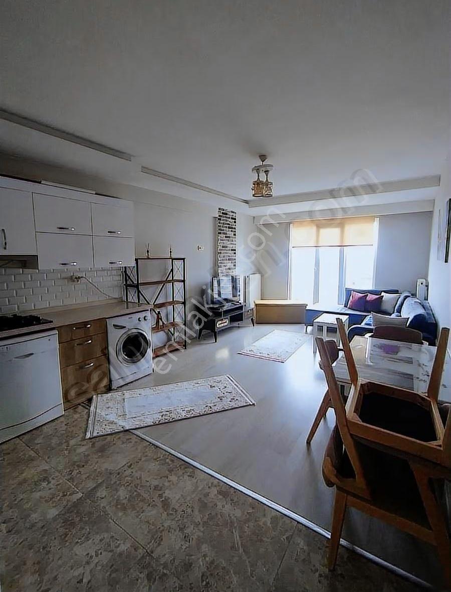 Atakent Te Tramvaya Yakın Eşyalı Deniz Manzaralı Daire - Görsel 7
