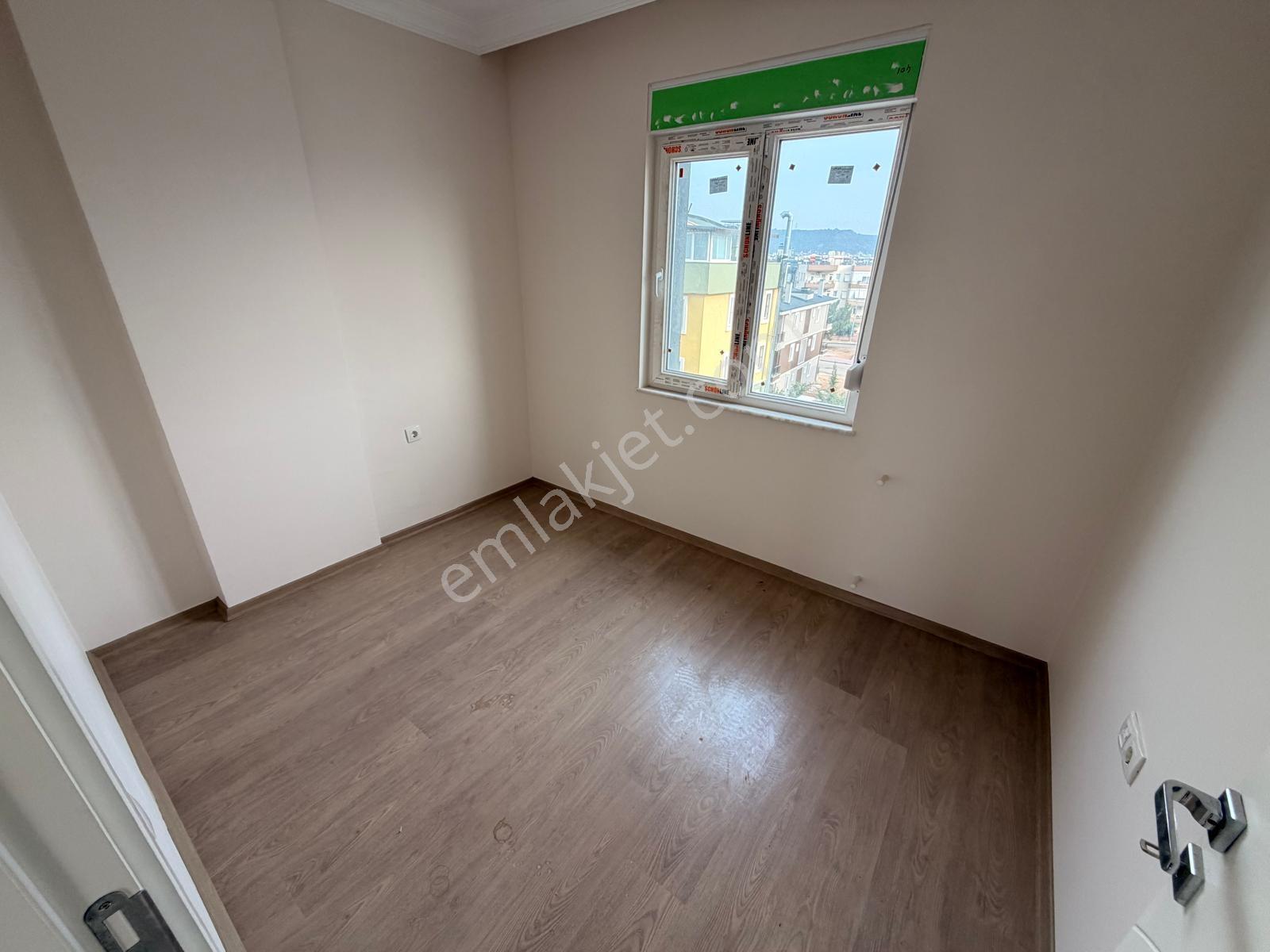 Tramvaya 150 Metre 3+1 135 M2 Asansörlü Güney Cephe - Görsel 19