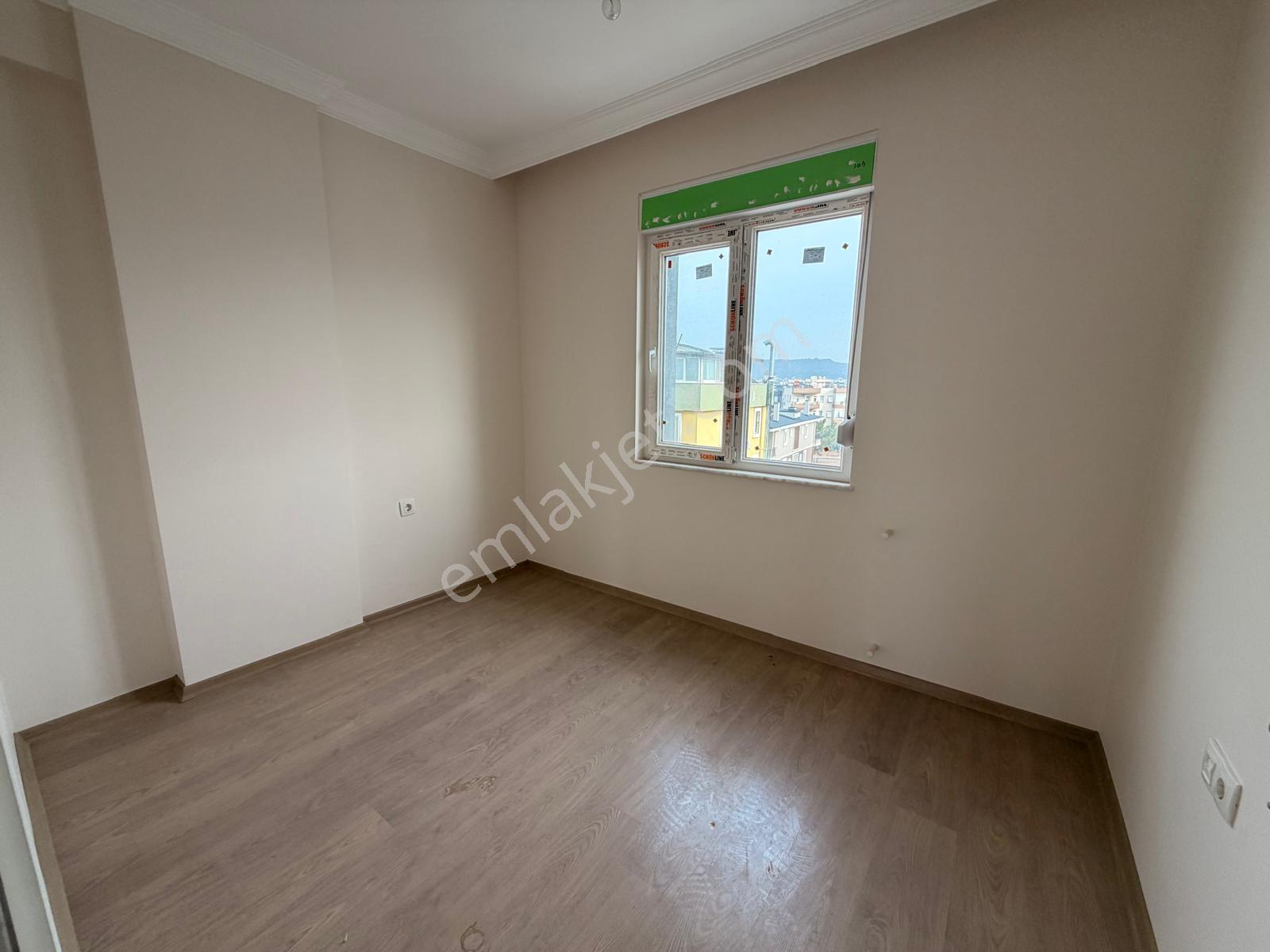 Tramvaya 150 Metre 3+1 135 M2 Asansörlü Güney Cephe - Görsel 20