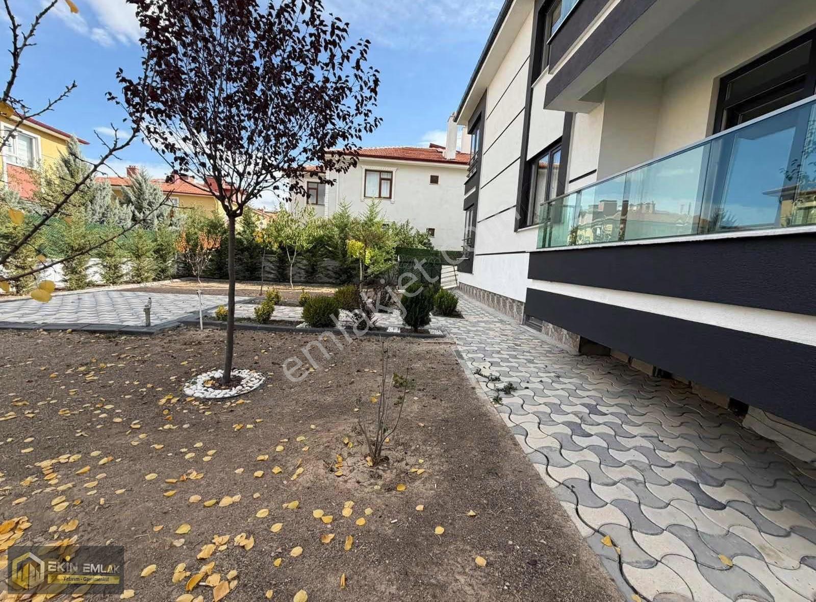 Karatay Karaaslan Mah. 2 Katlı 6+2 Müstakil Ev 600 M2 Arsa - Görsel 7