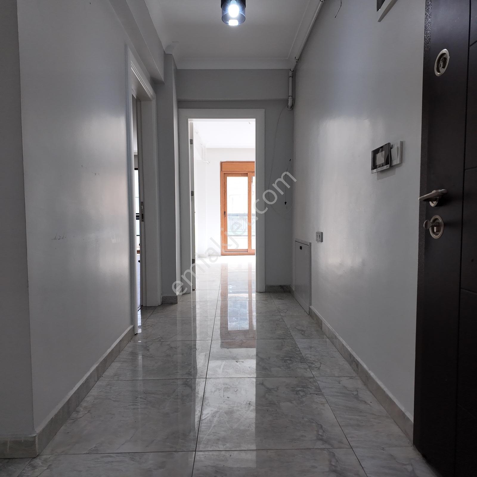 İnönü Nakliye Caddesi Arkası 145 M2 Asansörlü 3+1 Bakımlı Daire - Görsel 3