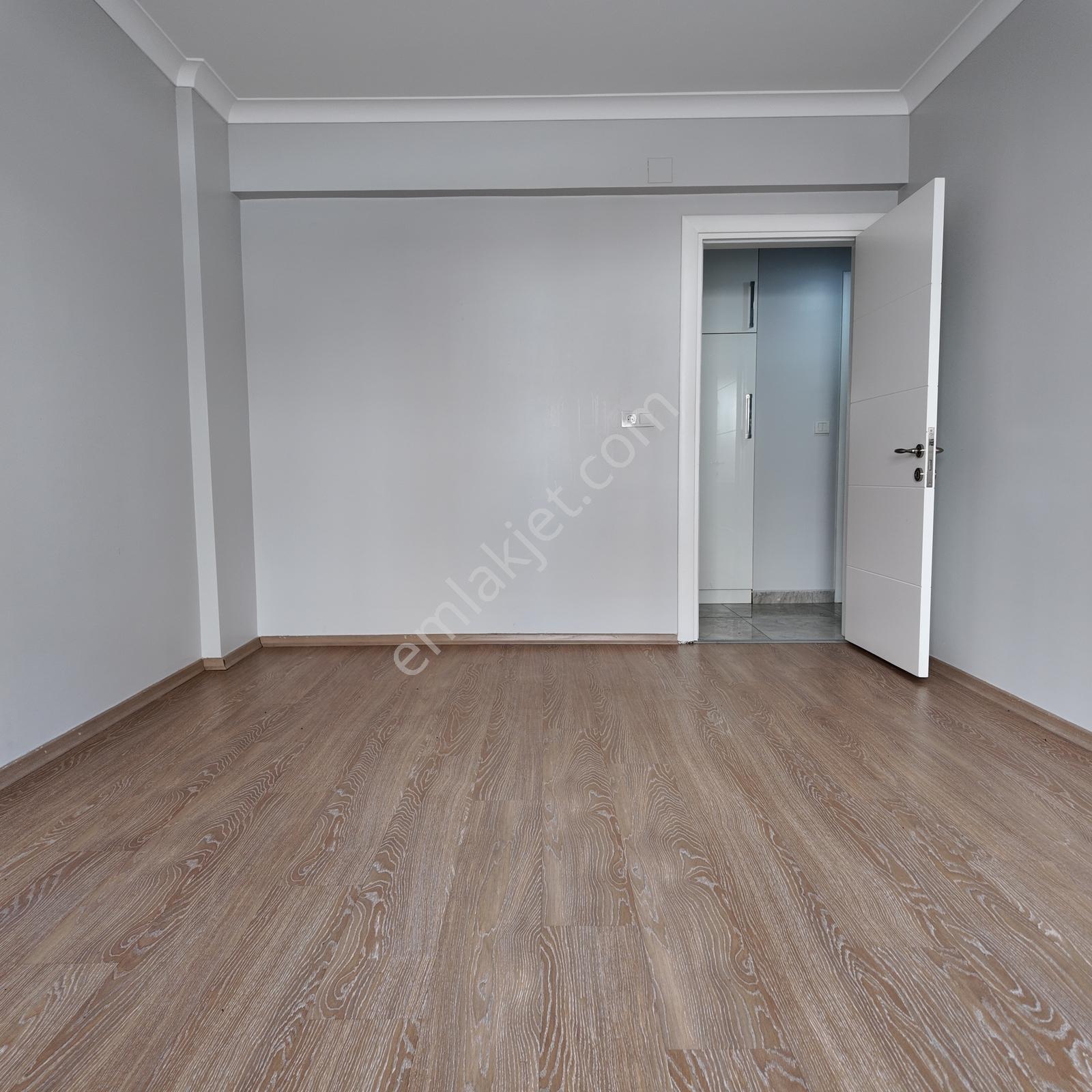 İnönü Nakliye Caddesi Arkası 145 M2 Asansörlü 3+1 Bakımlı Daire - Görsel 25