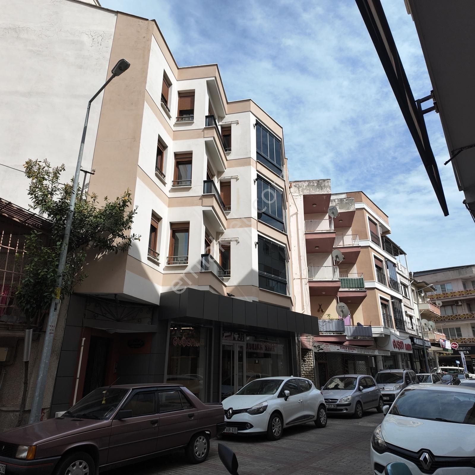İnönü Nakliye Caddesi Arkası 145 M2 Asansörlü 3+1 Bakımlı Daire - Görsel 2