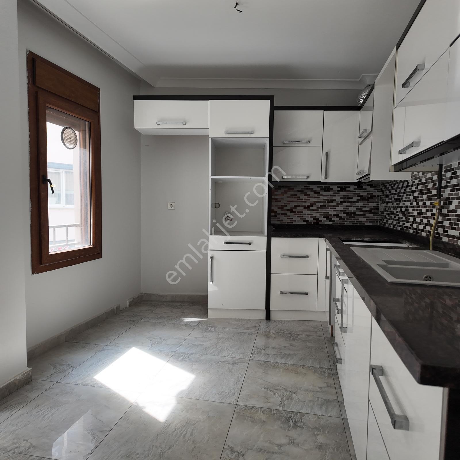 İnönü Nakliye Caddesi Arkası 145 M2 Asansörlü 3+1 Bakımlı Daire - Görsel 6