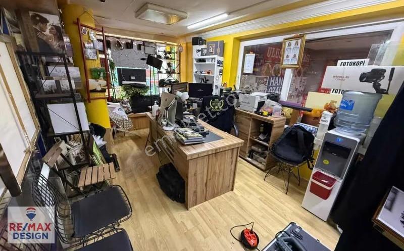 Adapazarı Havuzlu Çarşı Satılık Dükkan Remax Desıgn - Görsel 9