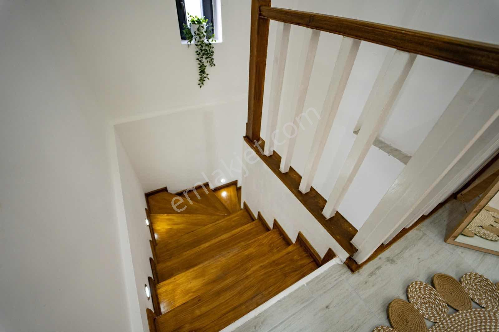 Ovacıkta Havuzlu Sitede Uzun Dönem Kiralık Eşyalı Villa - Görsel 15