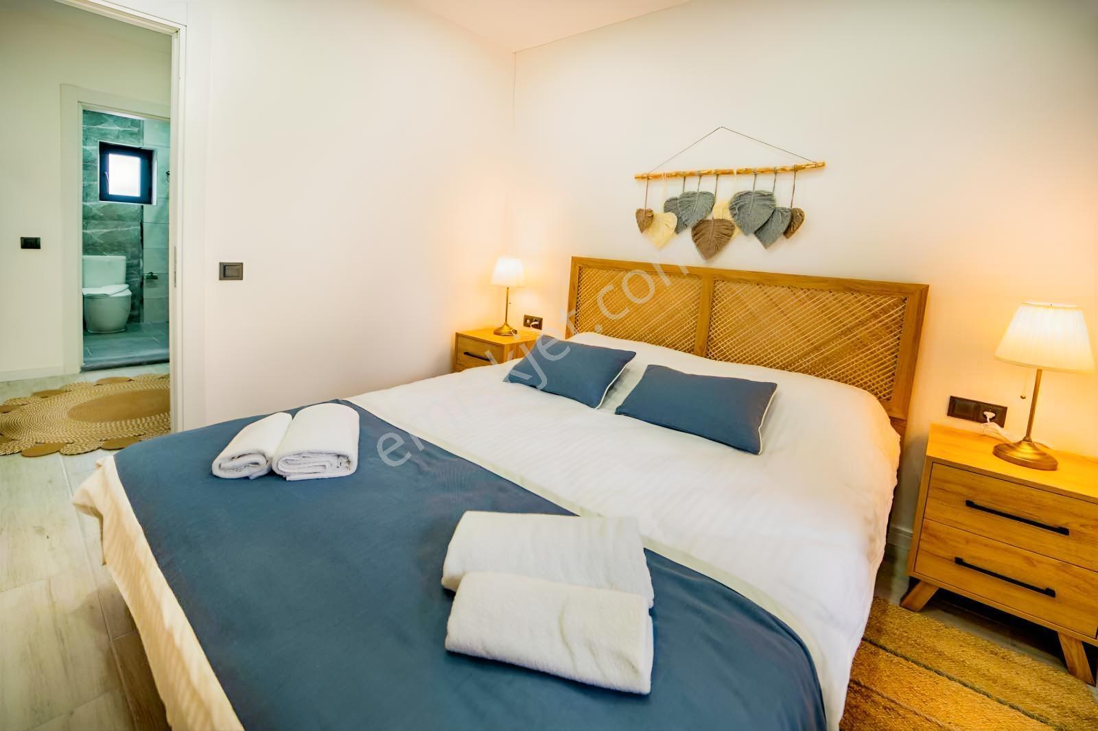 Ovacıkta Havuzlu Sitede Uzun Dönem Kiralık Eşyalı Villa - Görsel 2