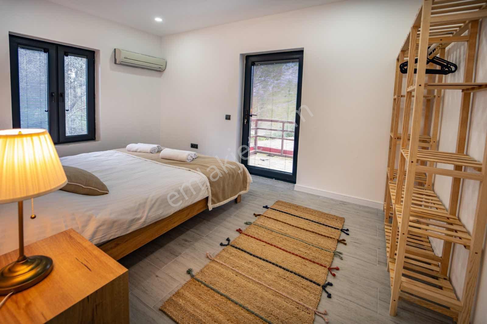 Ovacıkta Havuzlu Sitede Uzun Dönem Kiralık Eşyalı Villa - Görsel 4