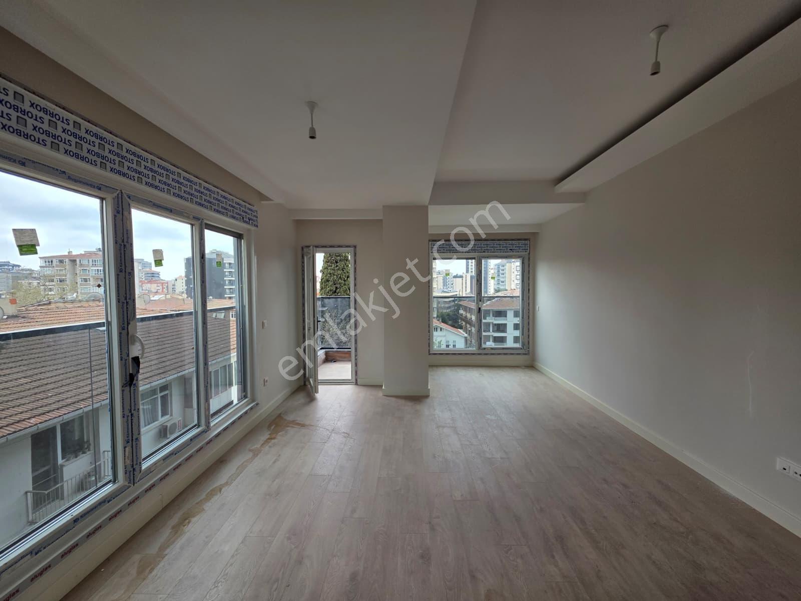 Feneryolunda Prestijli Yaşamın Yeni Adresinde Satılık Daire - Görsel 45