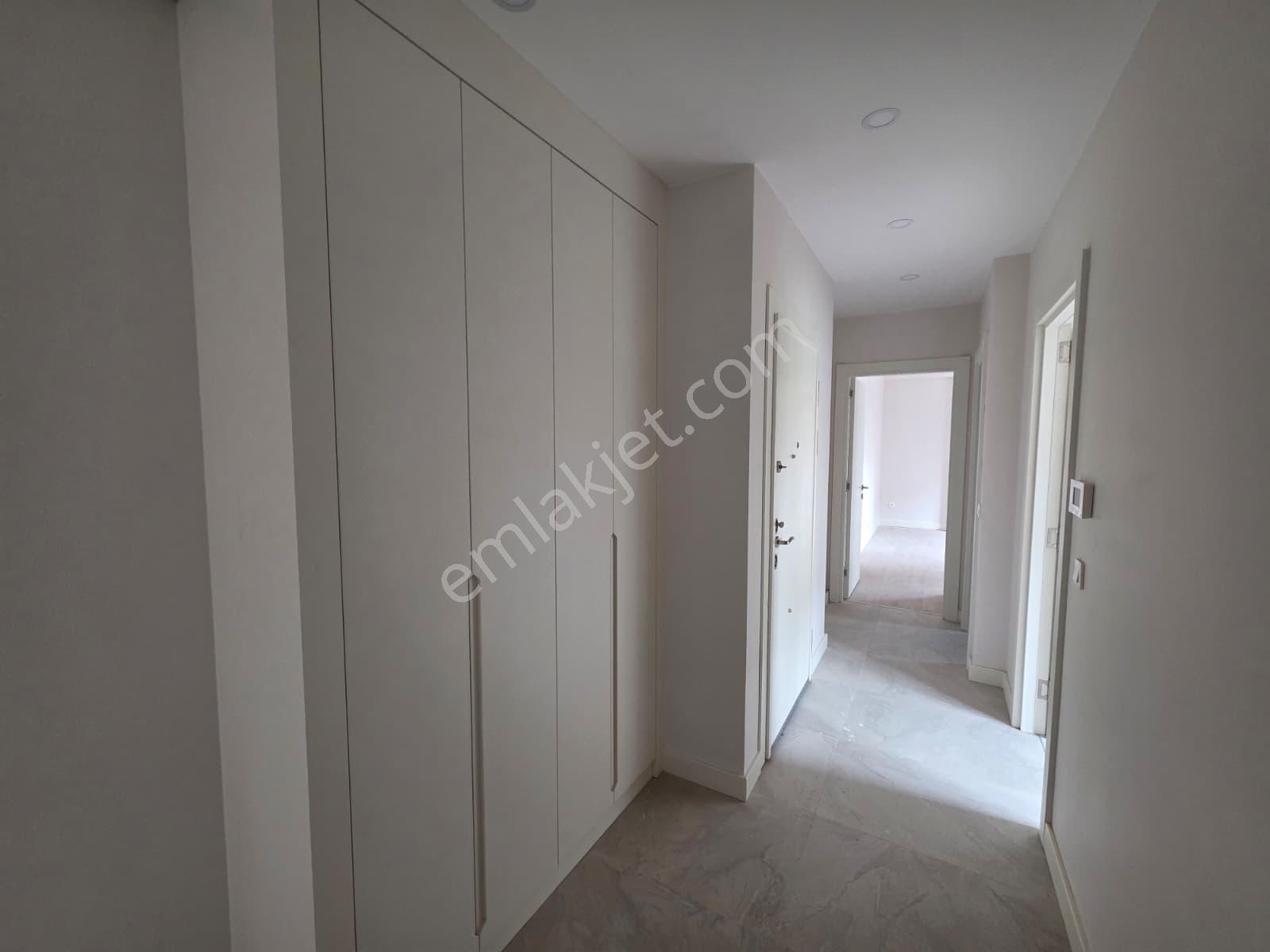 Feneryolunda Prestijli Yaşamın Yeni Adresinde Satılık Daire - Görsel 34