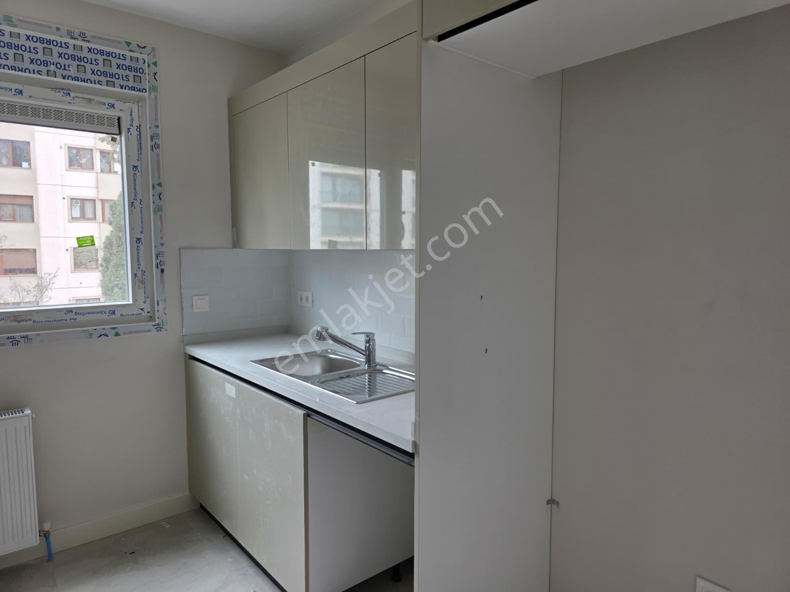Feneryolunda Prestijli Yaşamın Yeni Adresinde Satılık Daire - Görsel 37