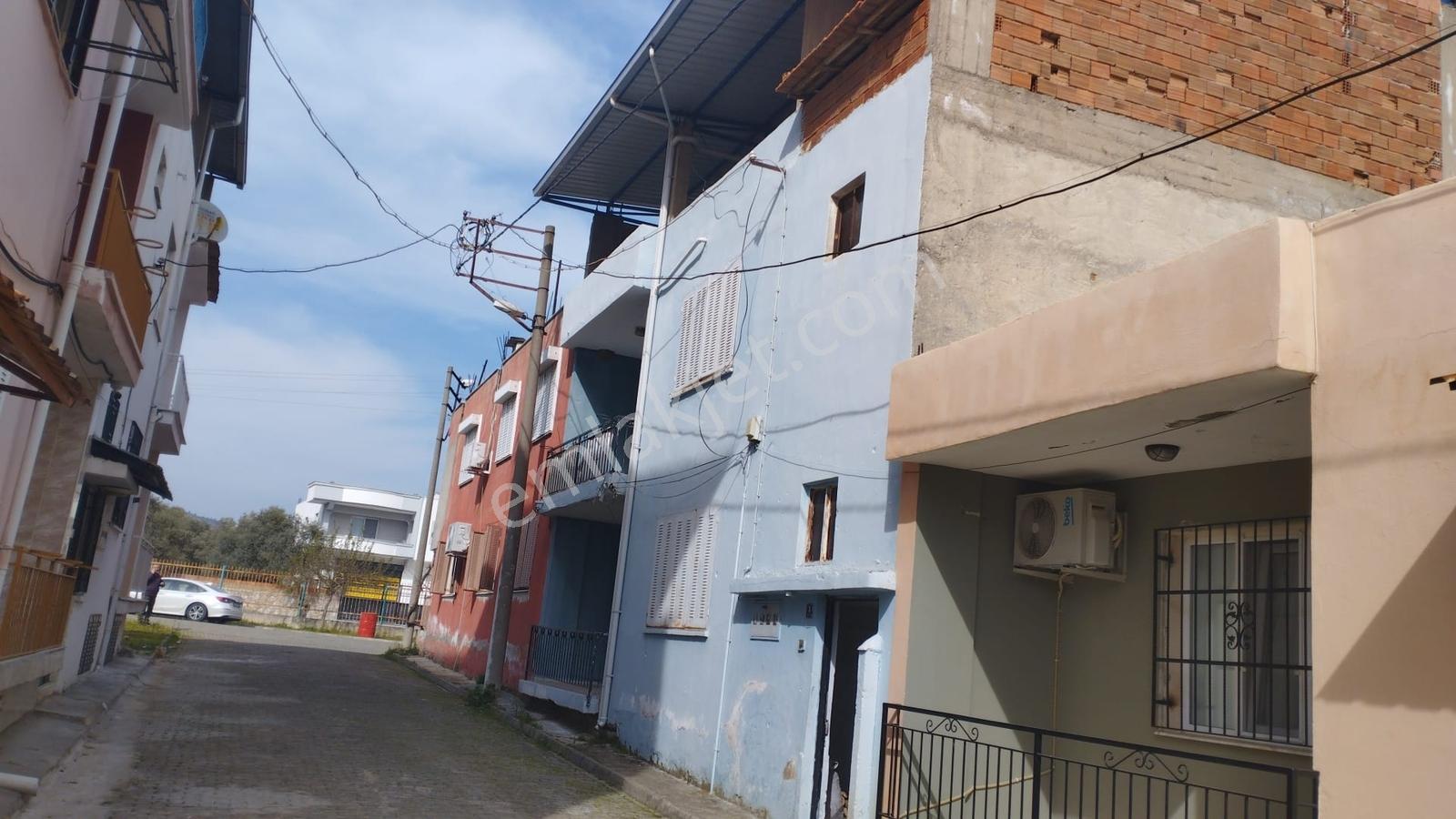 Germencik Ortaklar Mahallesinde Satılık Müstakil İki Katlı Ev - Görsel 12