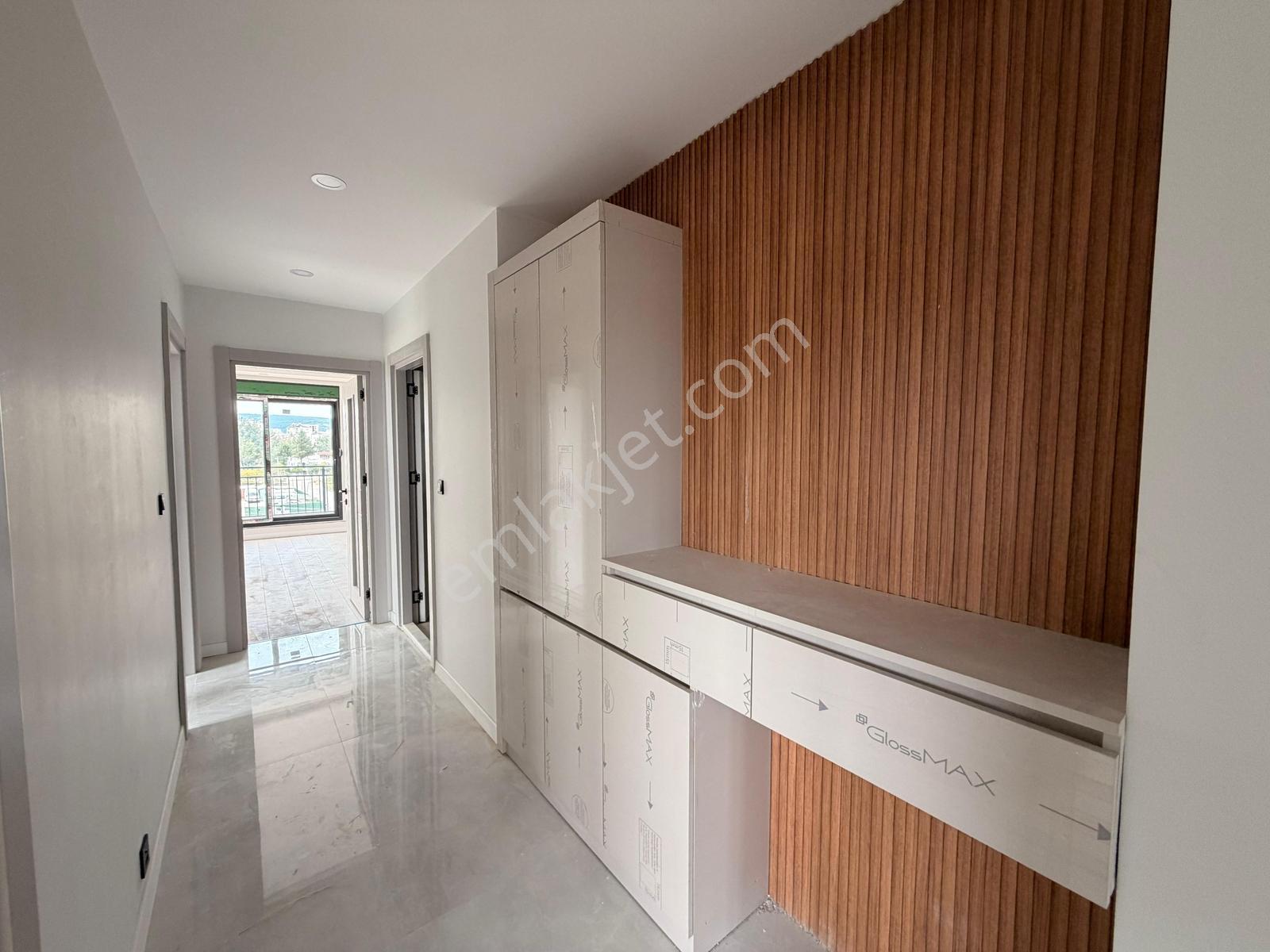 Önü Komple Açık A Kalite Ferah Daire 2+1 90m2 - Görsel 11