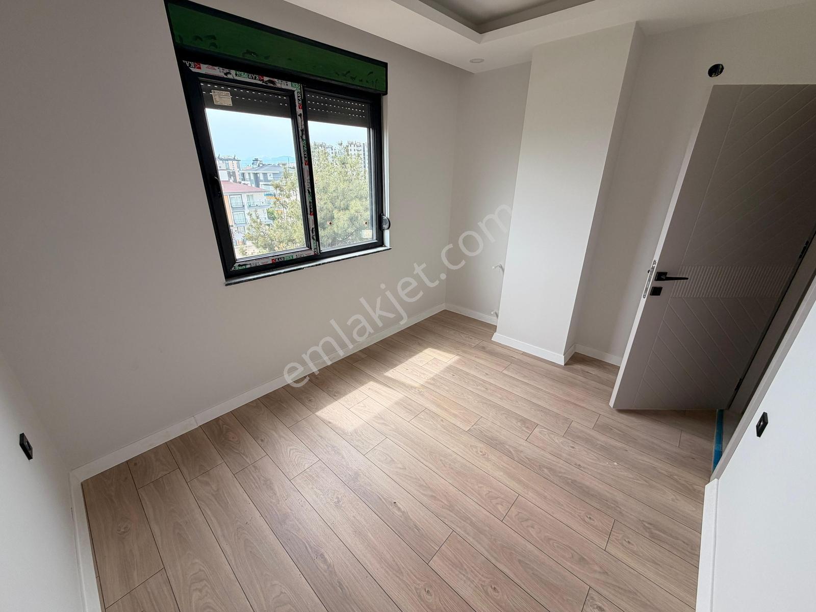 Önü Komple Açık A Kalite Ferah Daire 2+1 90m2 - Görsel 16