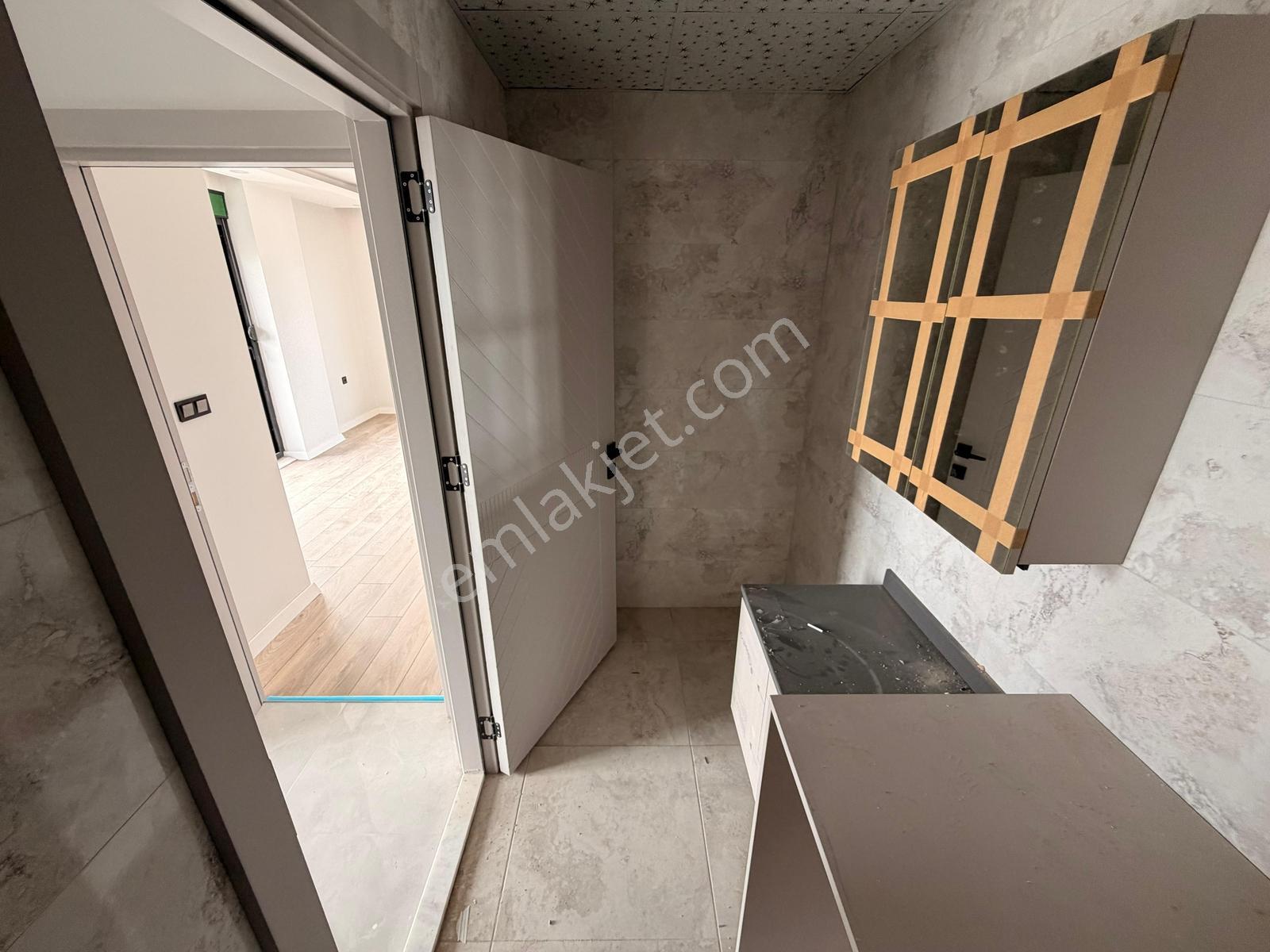 Önü Komple Açık A Kalite Ferah Daire 2+1 90m2 - Görsel 9