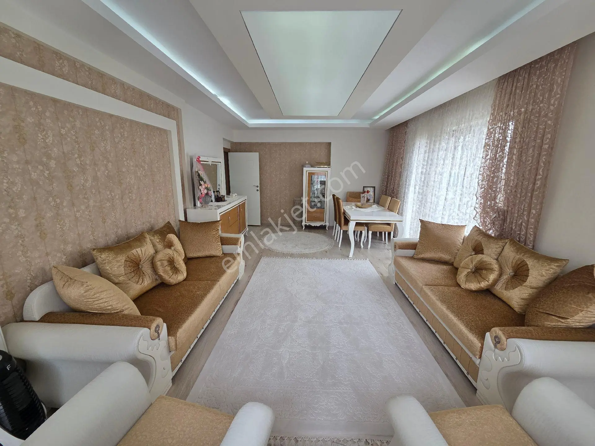İmam Azam Camii Karşısı Prestijli Yaşam Alanı | 4+1 - 210m² - Görsel 4