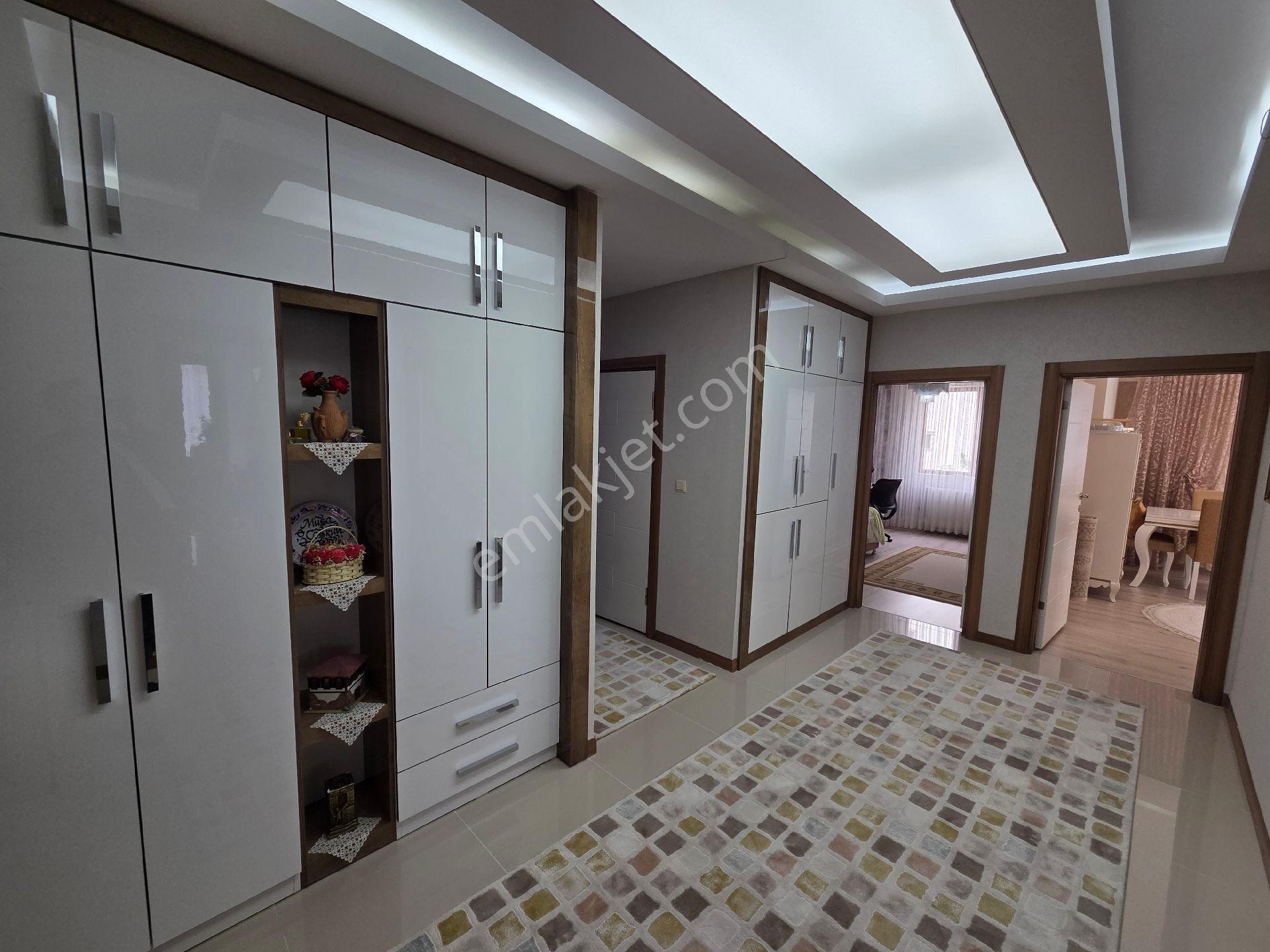 İmam Azam Camii Karşısı Prestijli Yaşam Alanı | 4+1 - 210m² - Görsel 36