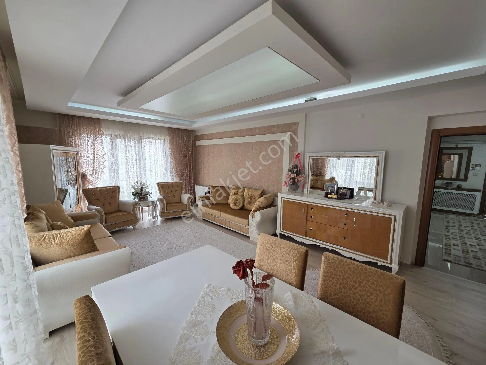 İmam Azam Camii Karşısı Prestijli Yaşam Alanı | 4+1 - 210m²