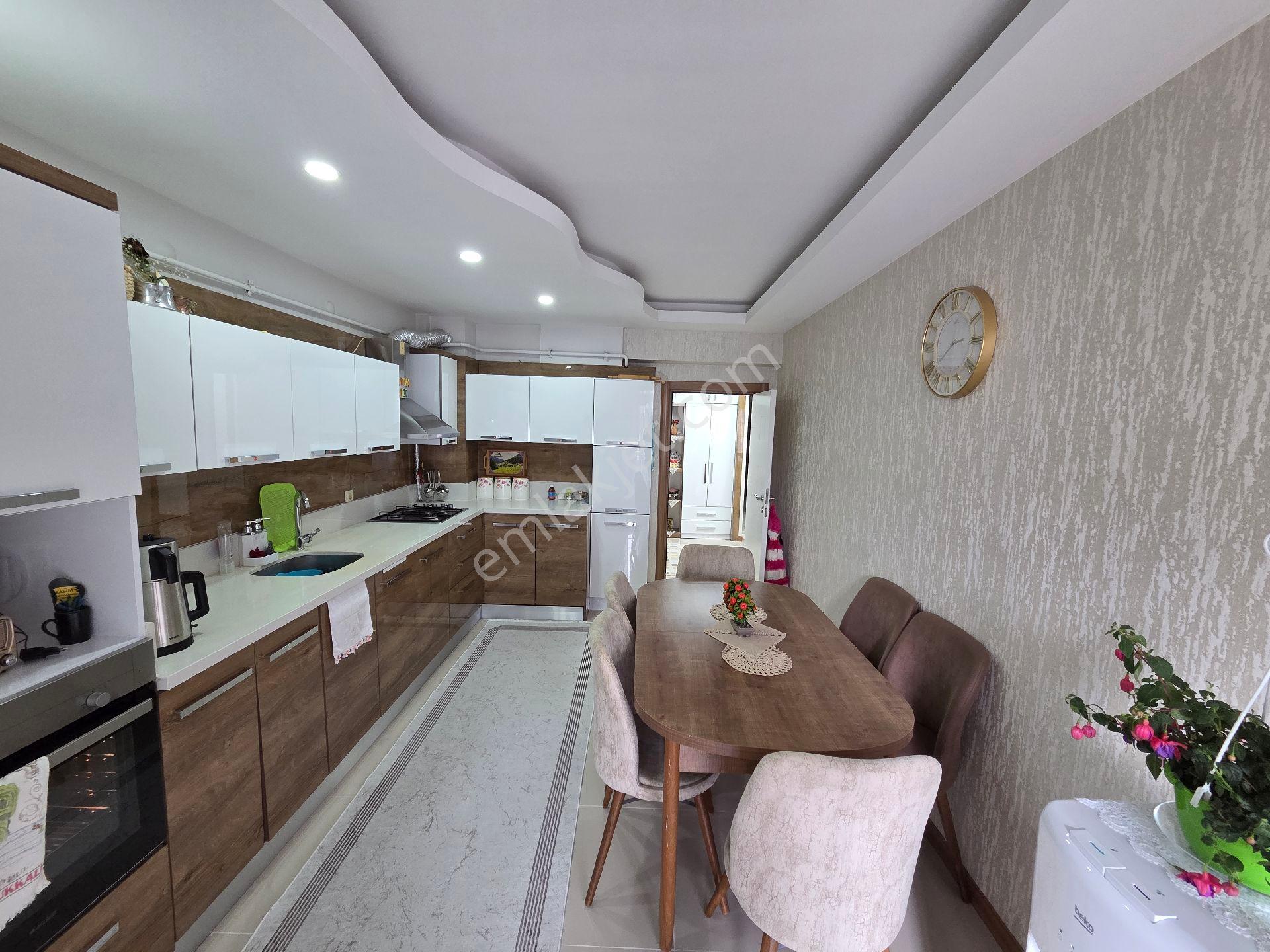 İmam Azam Camii Karşısı Prestijli Yaşam Alanı | 4+1 - 210m² - Görsel 21