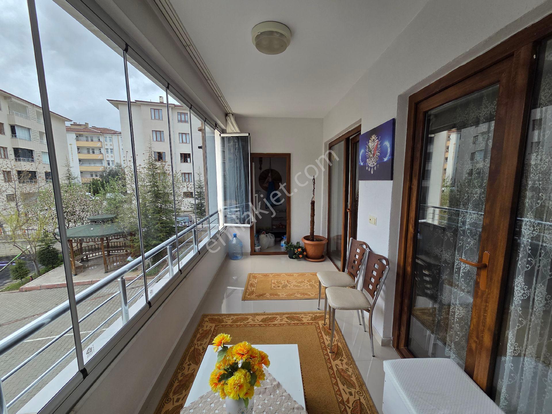 İmam Azam Camii Karşısı Prestijli Yaşam Alanı | 4+1 - 210m² - Görsel 11