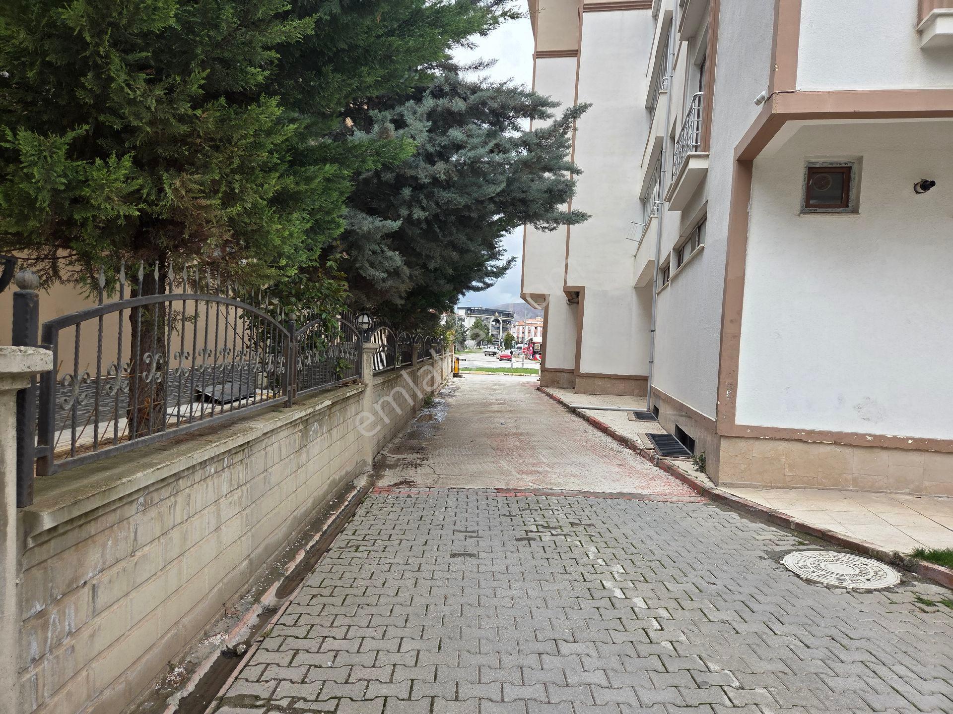 İmam Azam Camii Karşısı Prestijli Yaşam Alanı | 4+1 - 210m² - Görsel 43