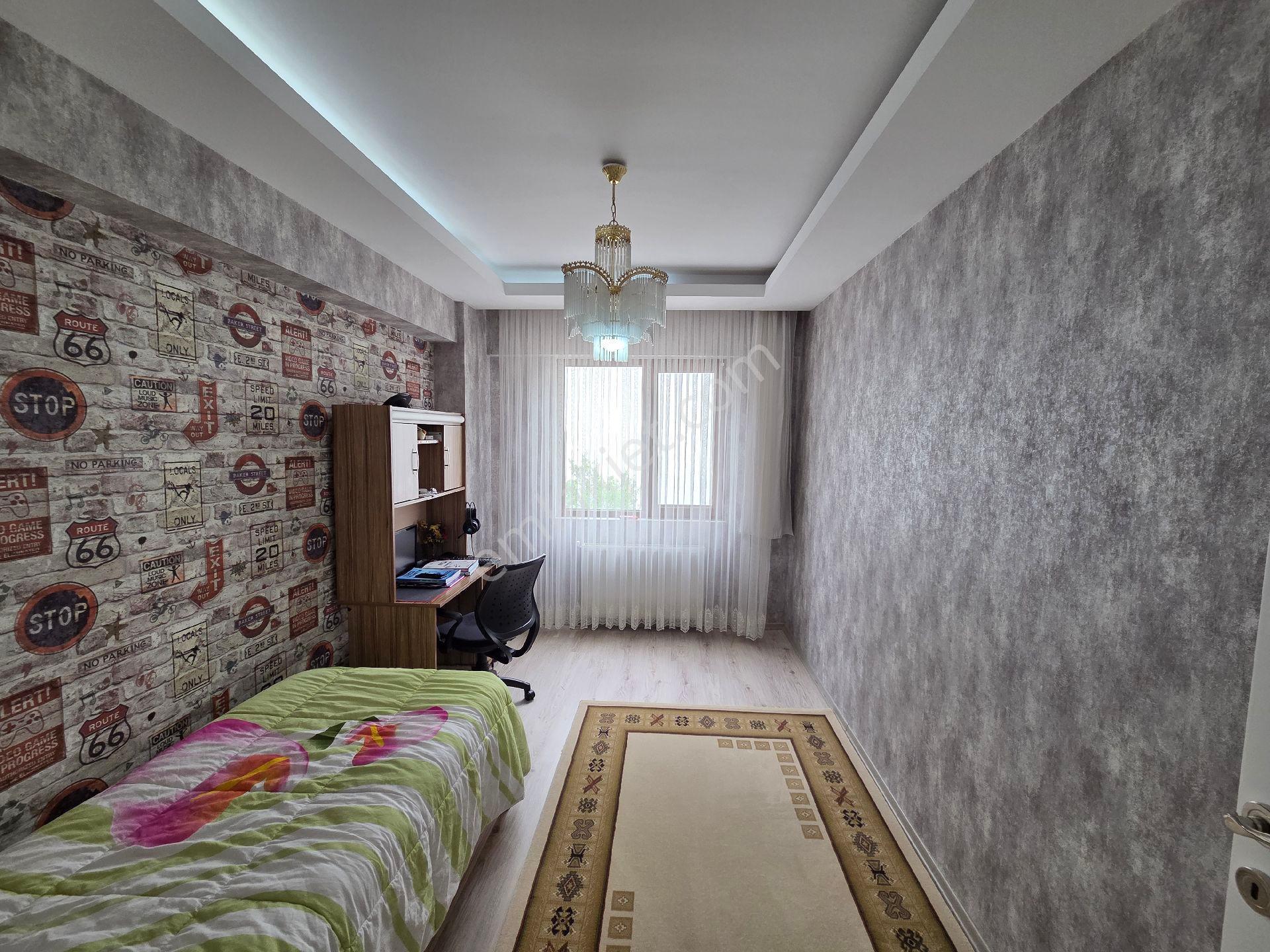 İmam Azam Camii Karşısı Prestijli Yaşam Alanı | 4+1 - 210m² - Görsel 24