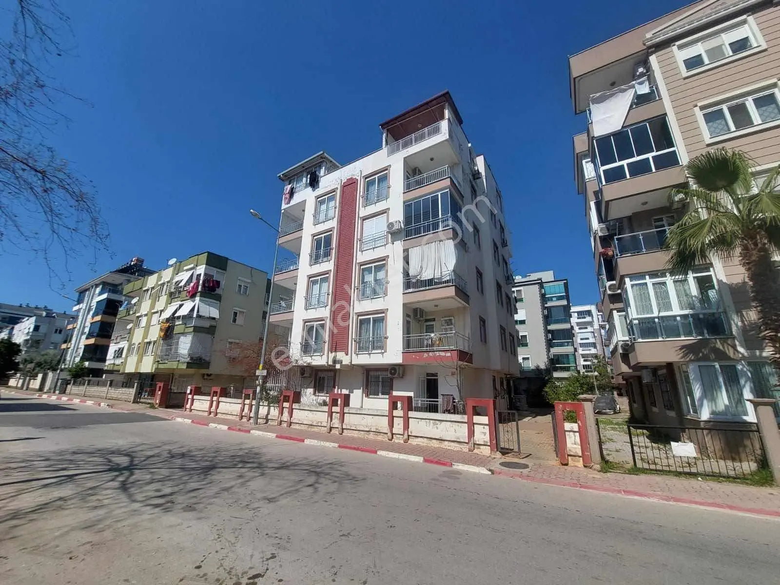 Yenigün Mah. 2+1 Asansörlü Satılık Daire
