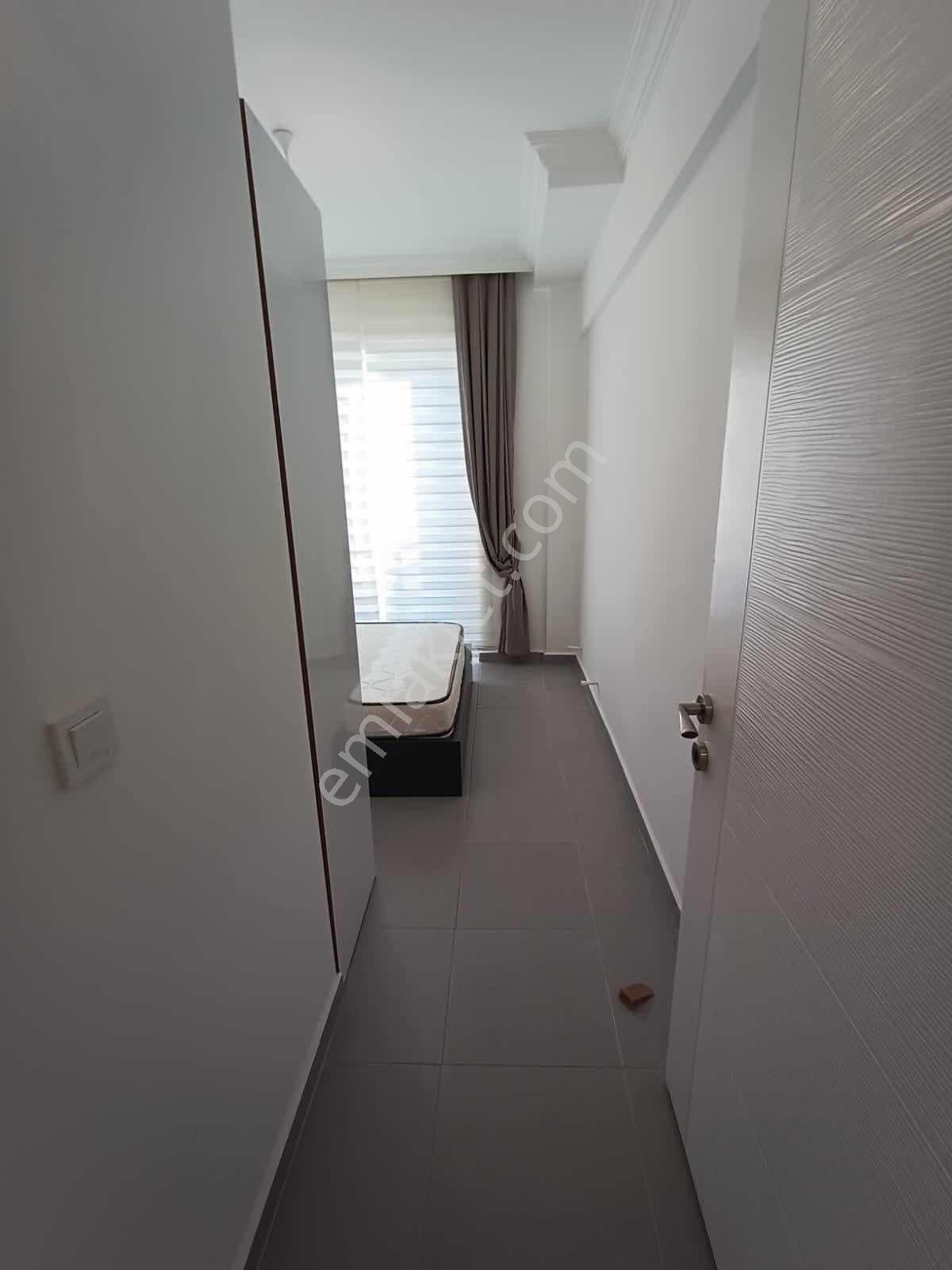 Acil Satılık Ovacıkta Havuzlu Sitede Full Eşyalı 3+1 Daire - Görsel 4