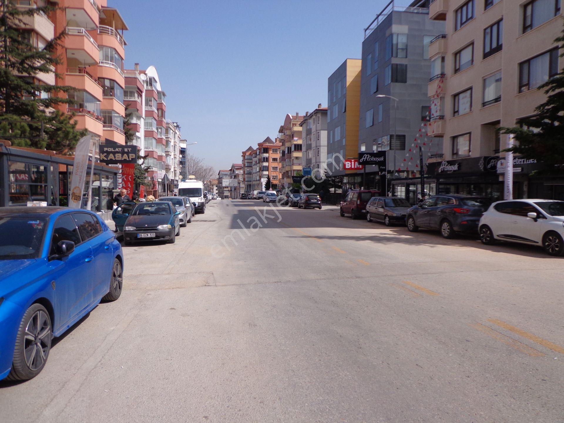 Ceyhun Atuf Kansu Caddesi Üzerinde 150 M2 - Görsel 35