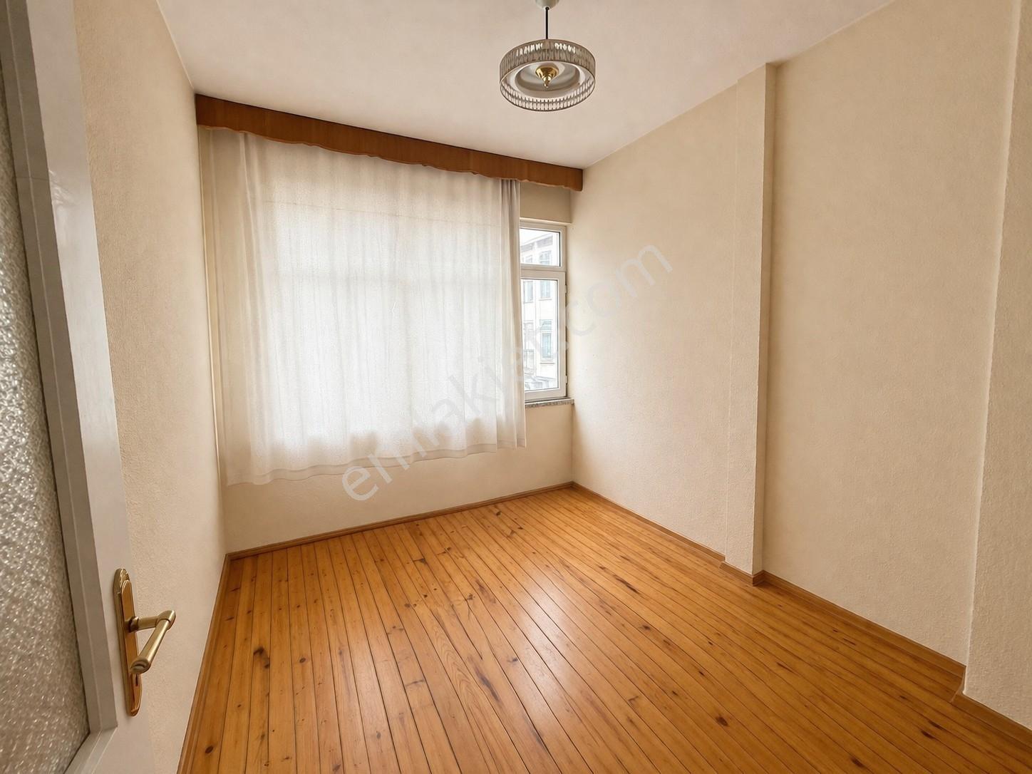 Yeni Mahallede Tek Daire Fiyatına Satılık Daire - Görsel 31