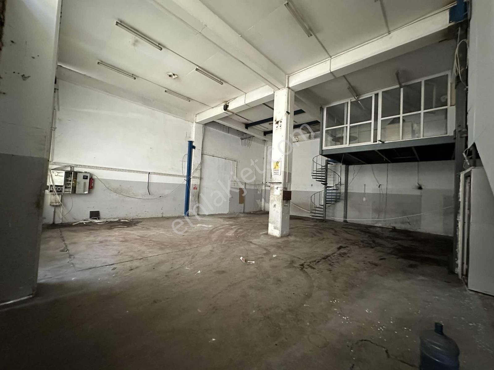 Başakşehir Sanayi Sitesinde 2'lı Dükkan 550 M2 - Görsel 9