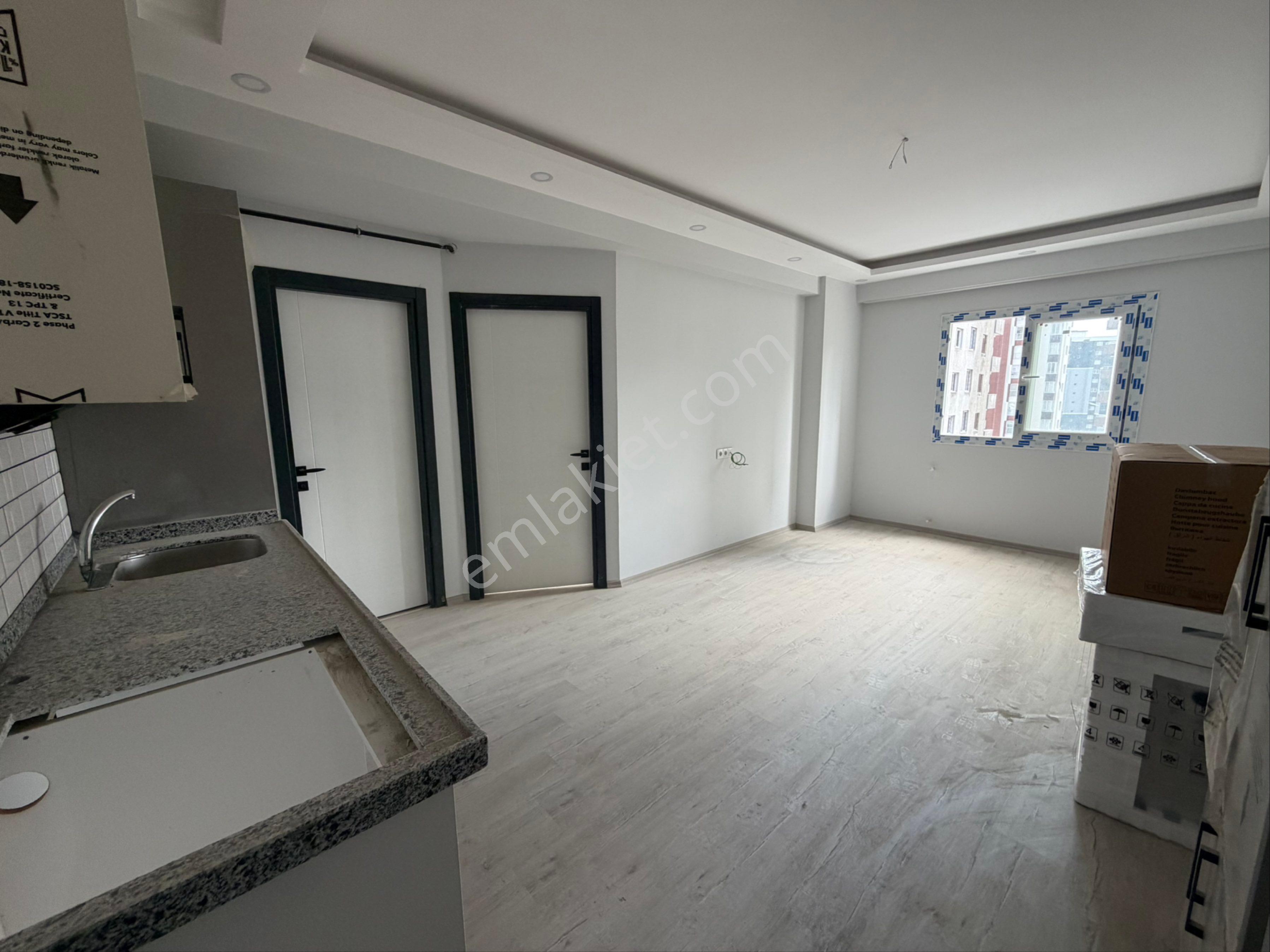 Sarıçam Gültepe De Çok Geniş Balkonlu 1+1 Kiralık Daire - Görsel 14
