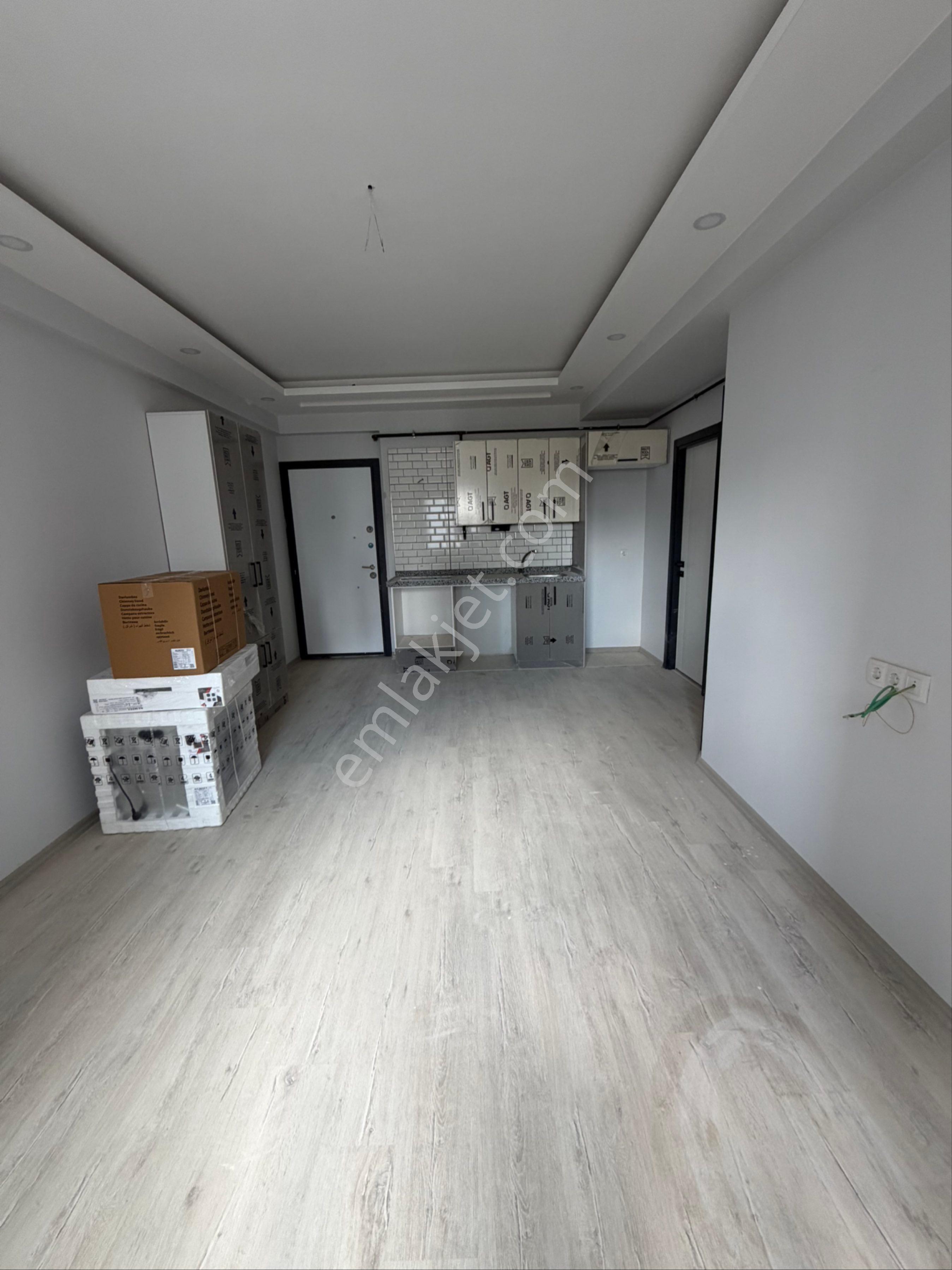 Sarıçam Gültepe De Çok Geniş Balkonlu 1+1 Kiralık Daire - Görsel 11