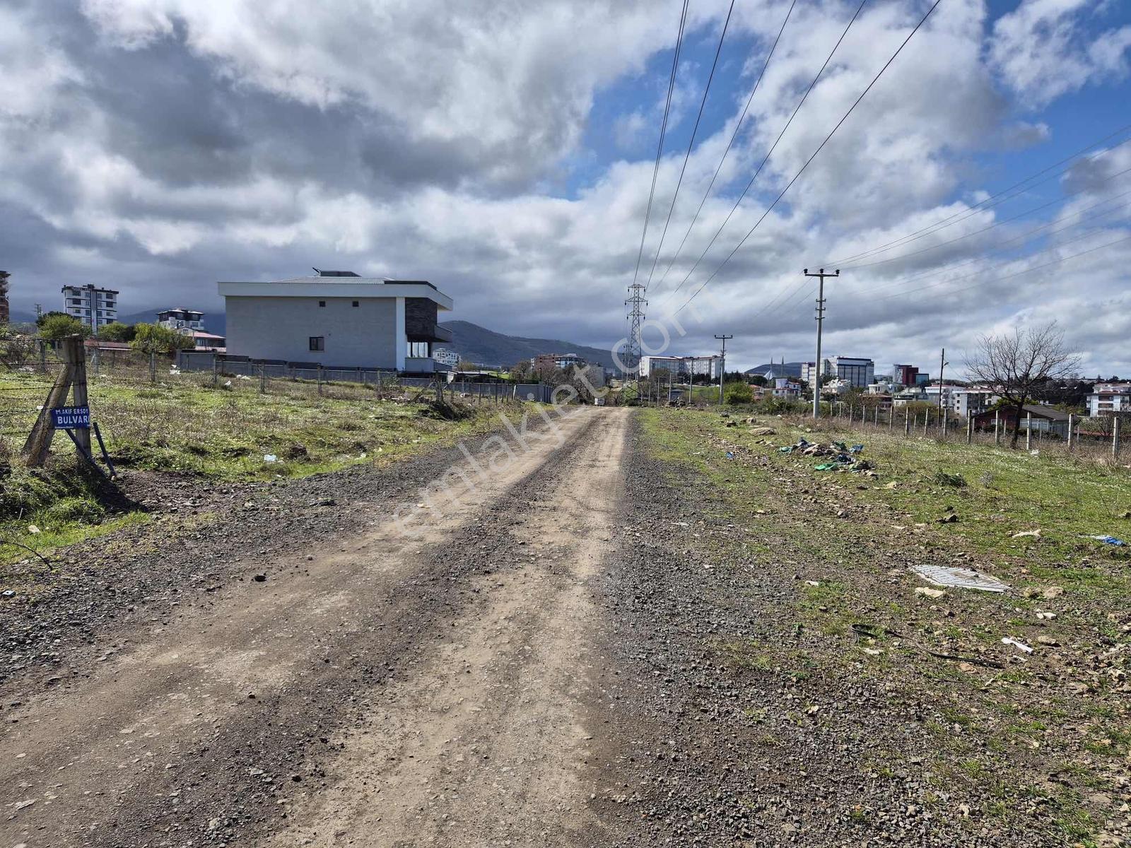 Yağmur Emlak'tan Körfeze 1,5 Km 820 M² Satılık Arsa - Görsel 24