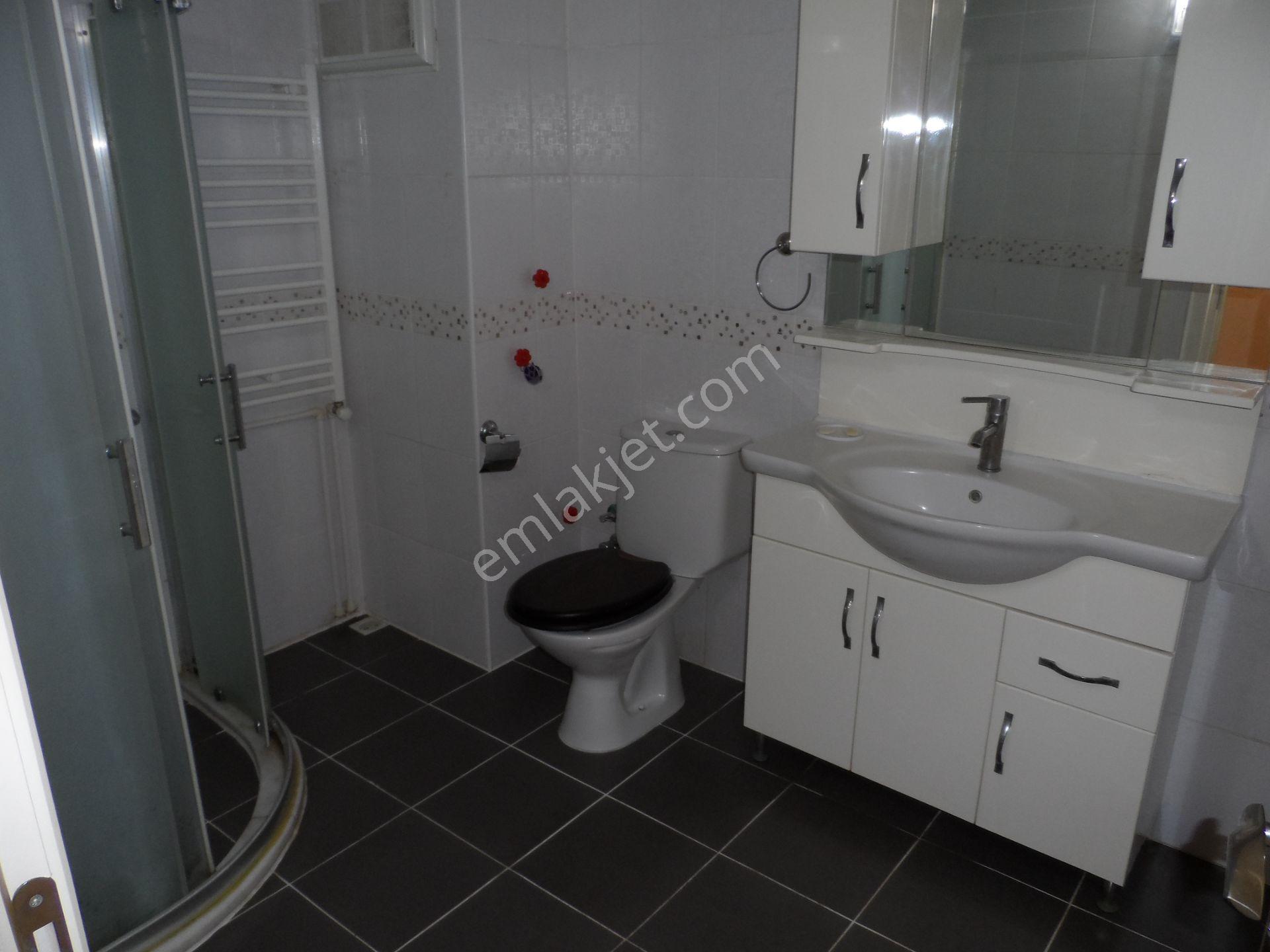 Nazilli Ege Emlak Ofisinden Kurtuluş Mh. Doğalgazlı Kiralık Daire - Görsel 29