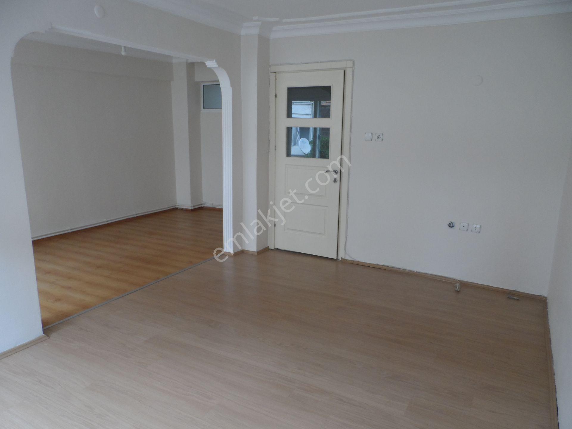 Nazilli Ege Emlak Ofisinden Kurtuluş Mh. Doğalgazlı Kiralık Daire - Görsel 14
