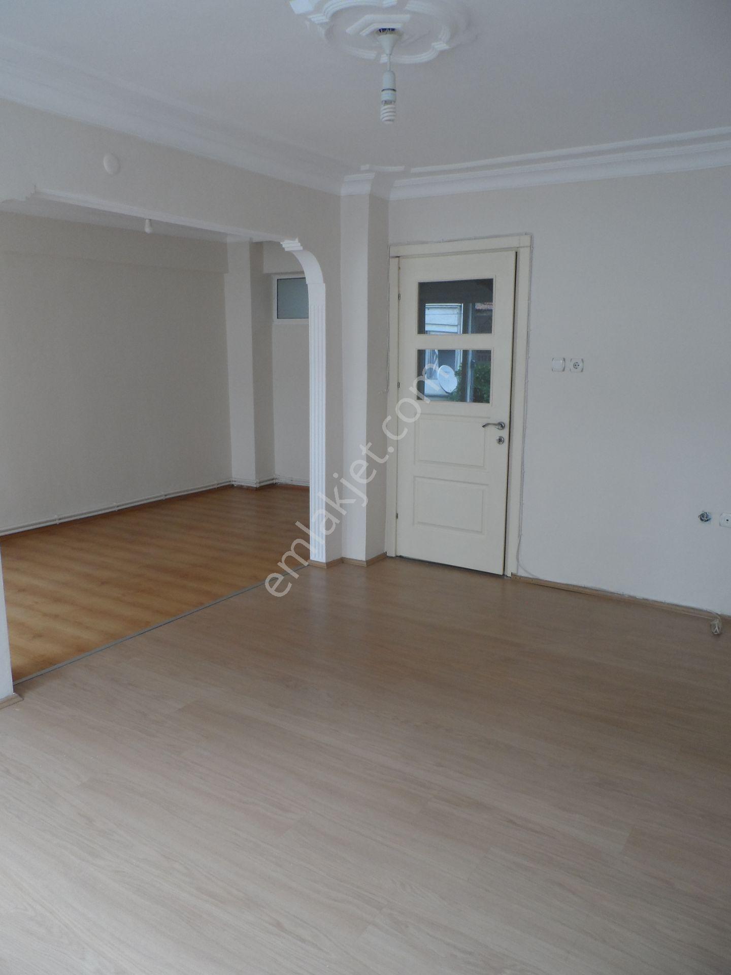 Nazilli Ege Emlak Ofisinden Kurtuluş Mh. Doğalgazlı Kiralık Daire - Görsel 15