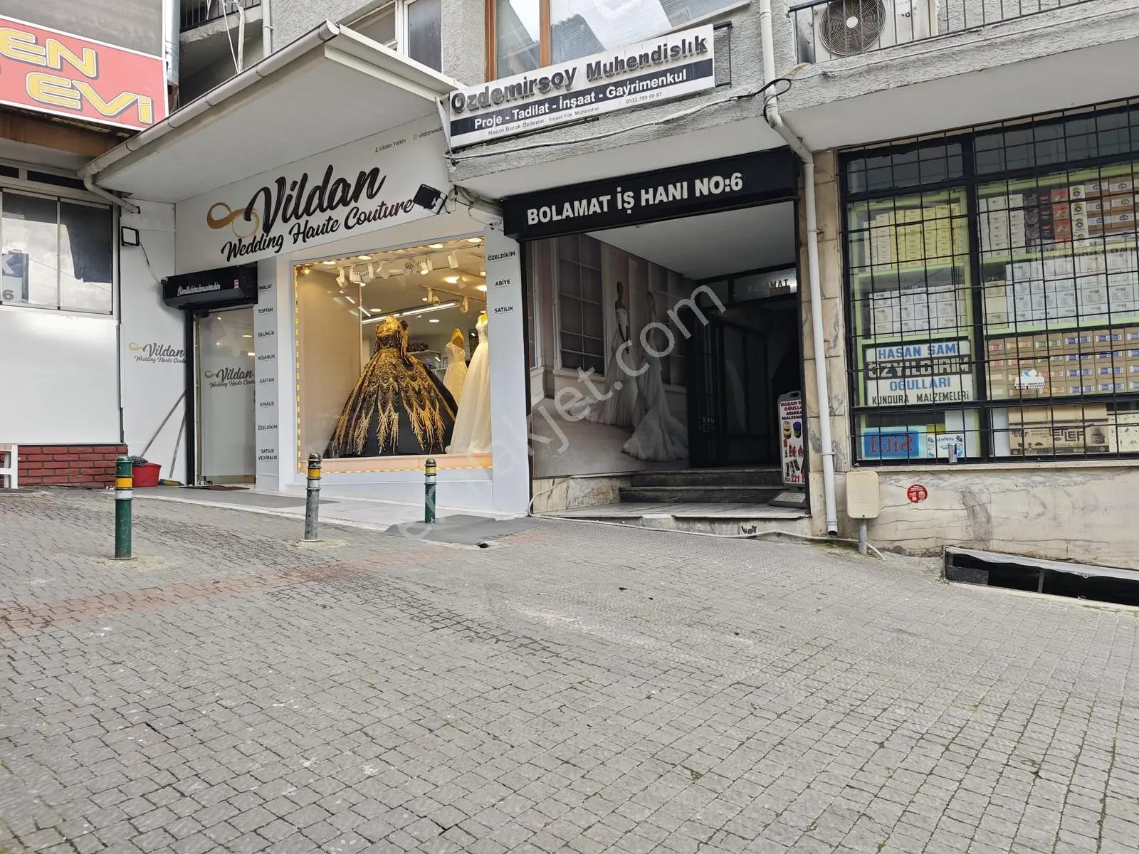 Okçular Çarşı İçinde Satılık Ofis - Görsel 4