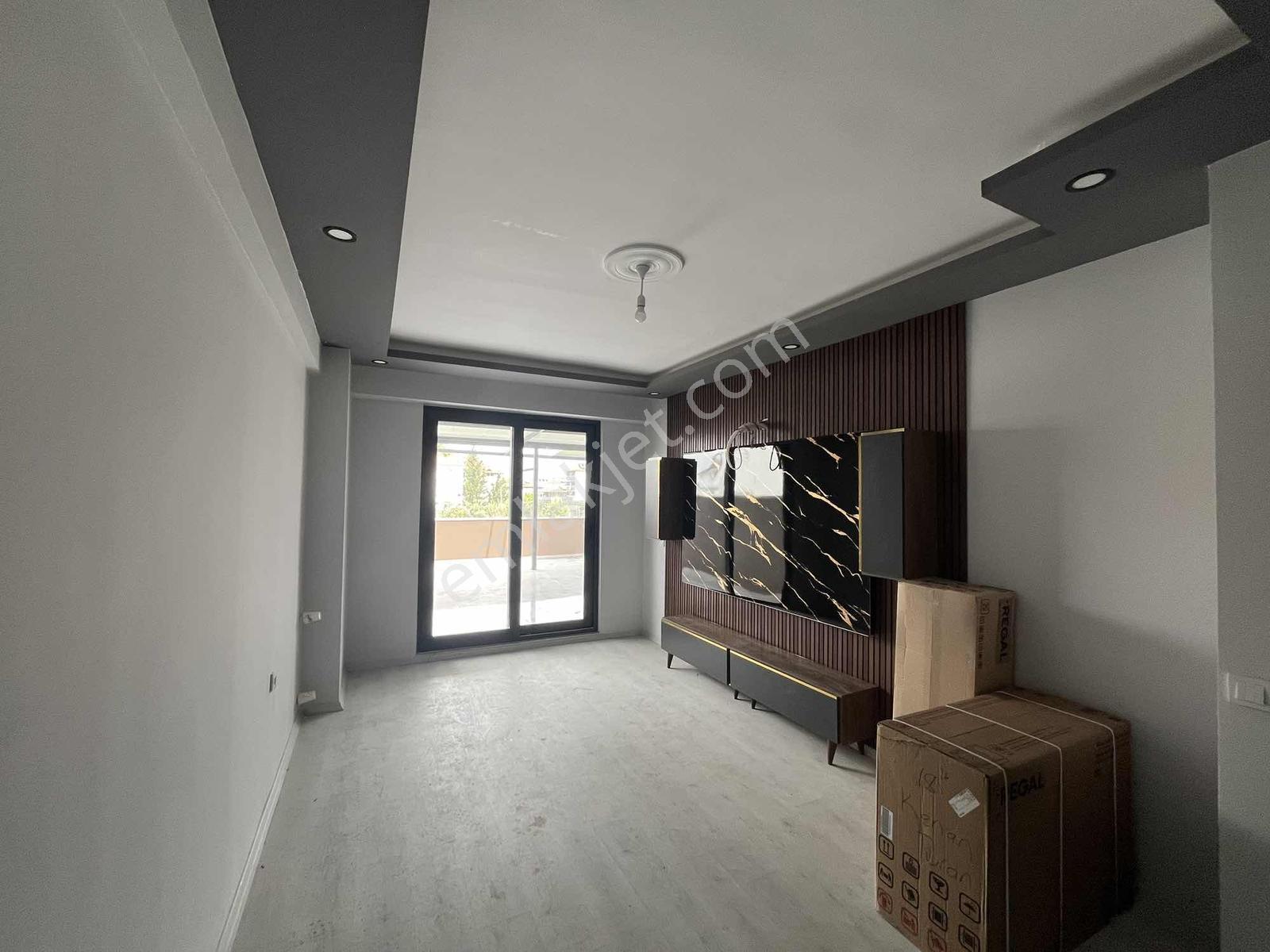 Merkezde Teraslı Kiralık 1+1 Daire - Görsel 9